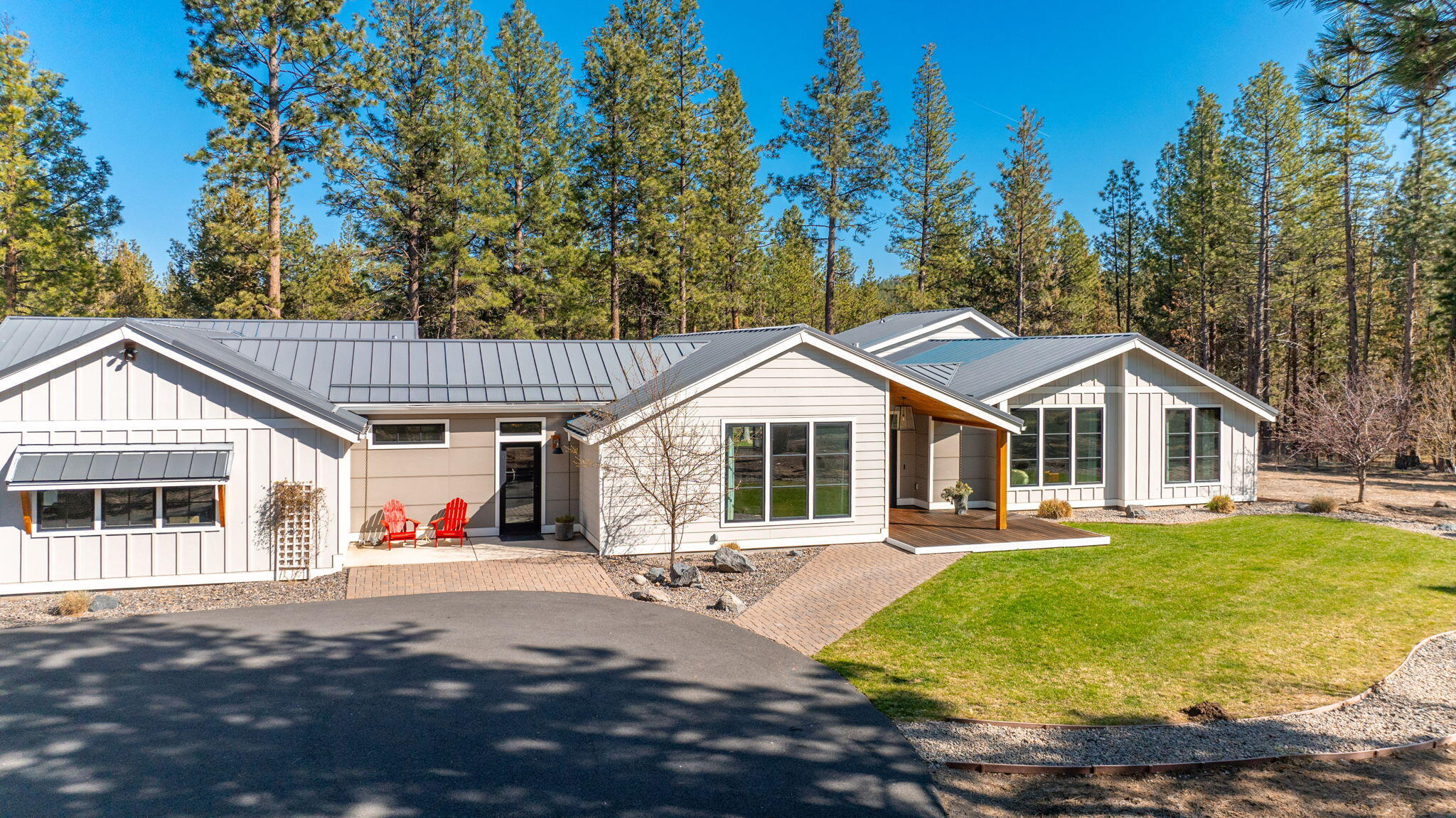63444 NW Bridle Lane