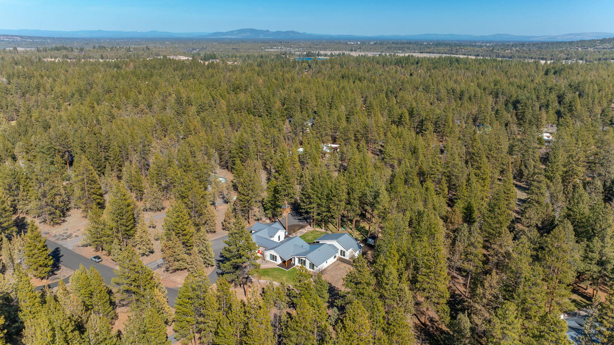 63444 NW Bridle Lane
