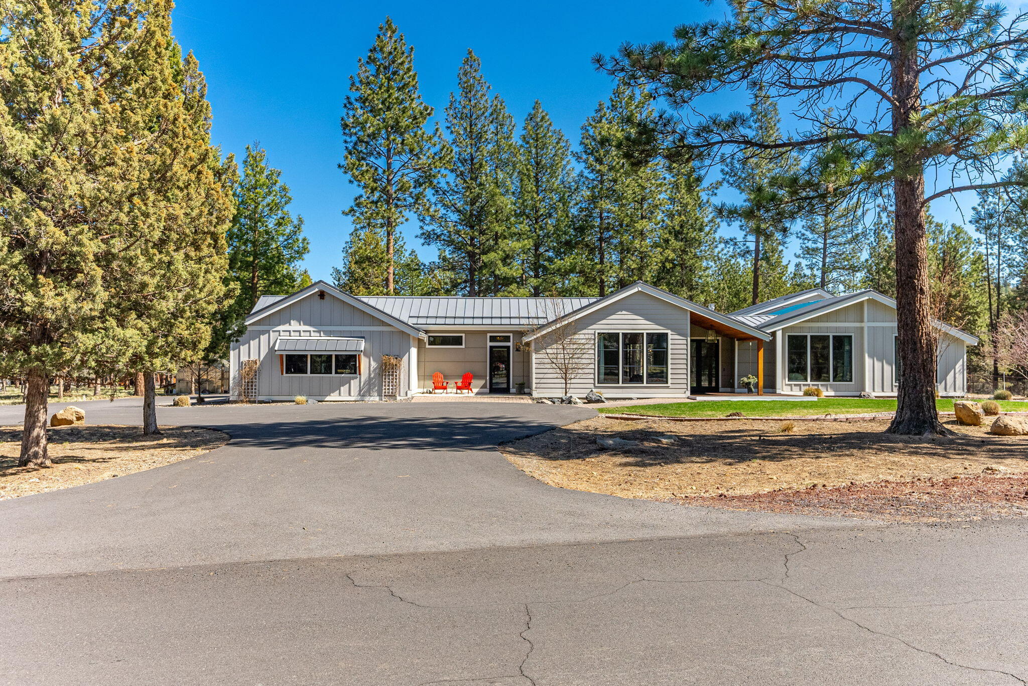 63444 NW Bridle Lane