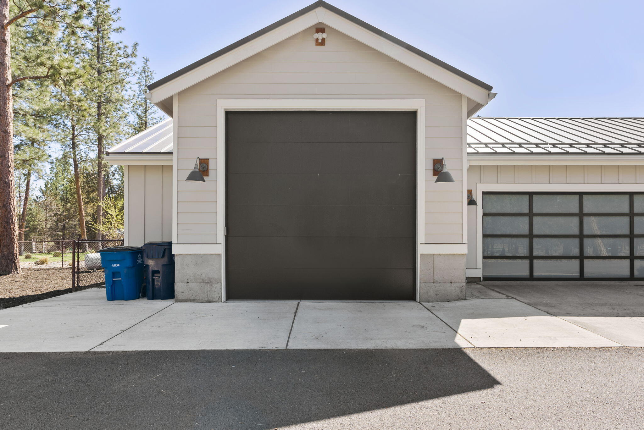 63444 NW Bridle Lane
