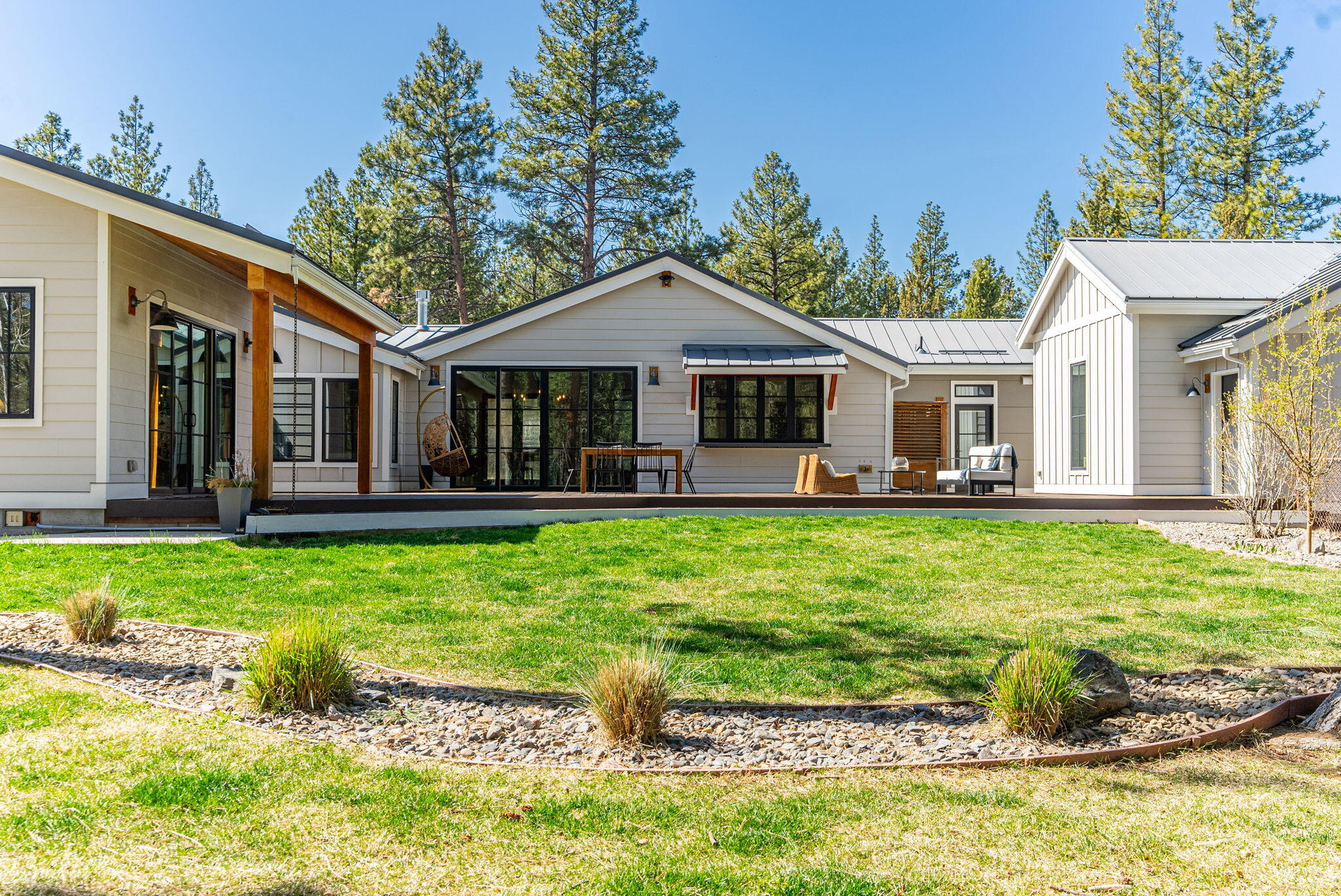 63444 NW Bridle Lane
