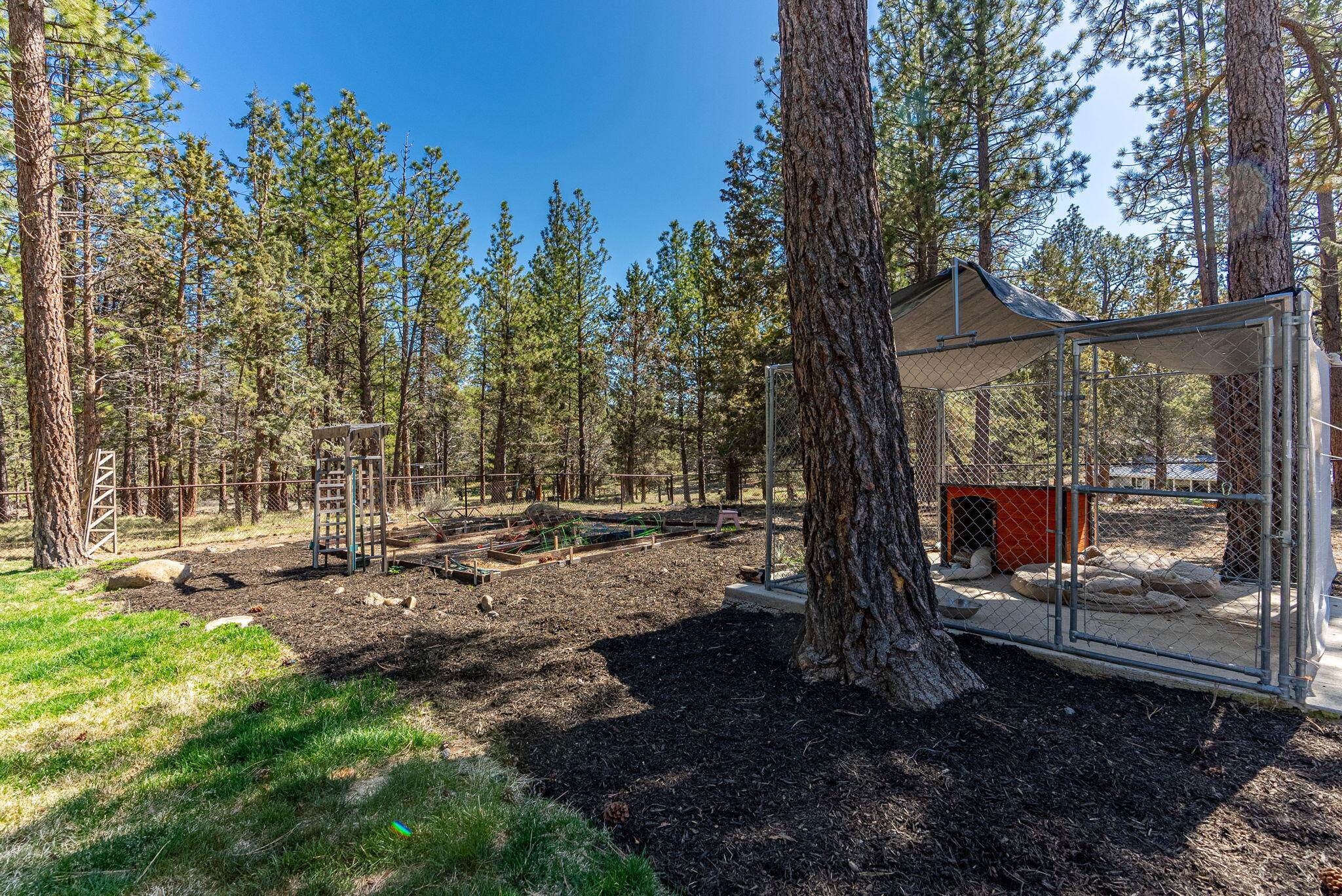 63444 NW Bridle Lane