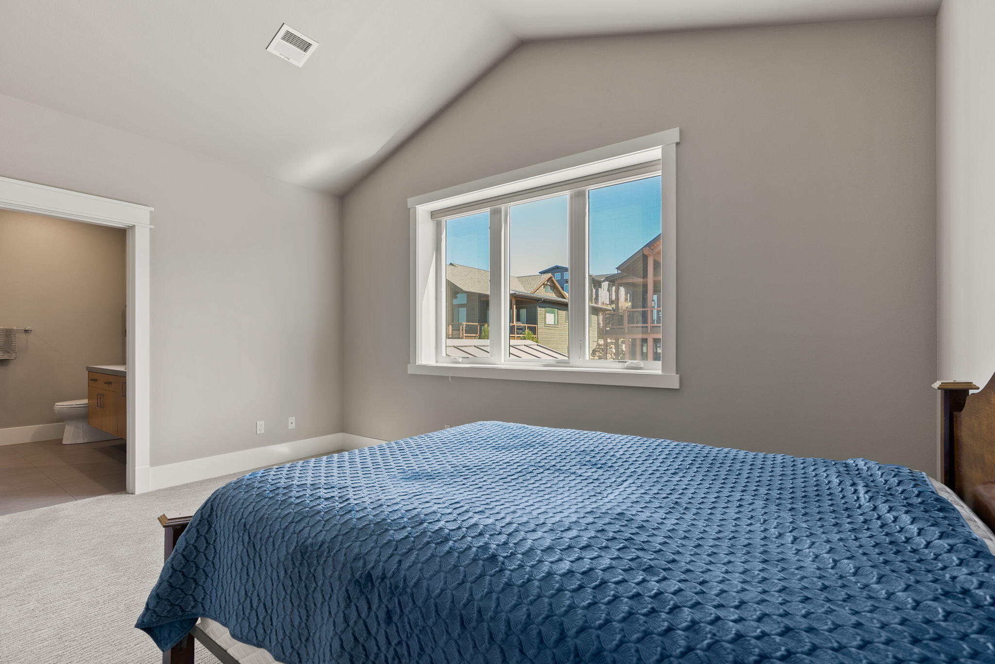 61337 Kindle Rock Loop