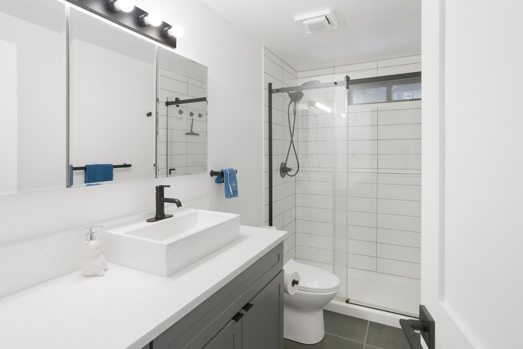 1613 NW Ithaca Avenue