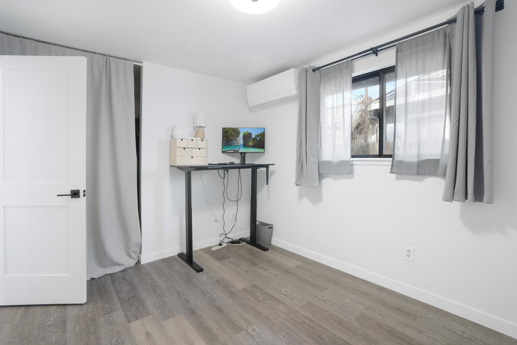 1613 NW Ithaca Avenue