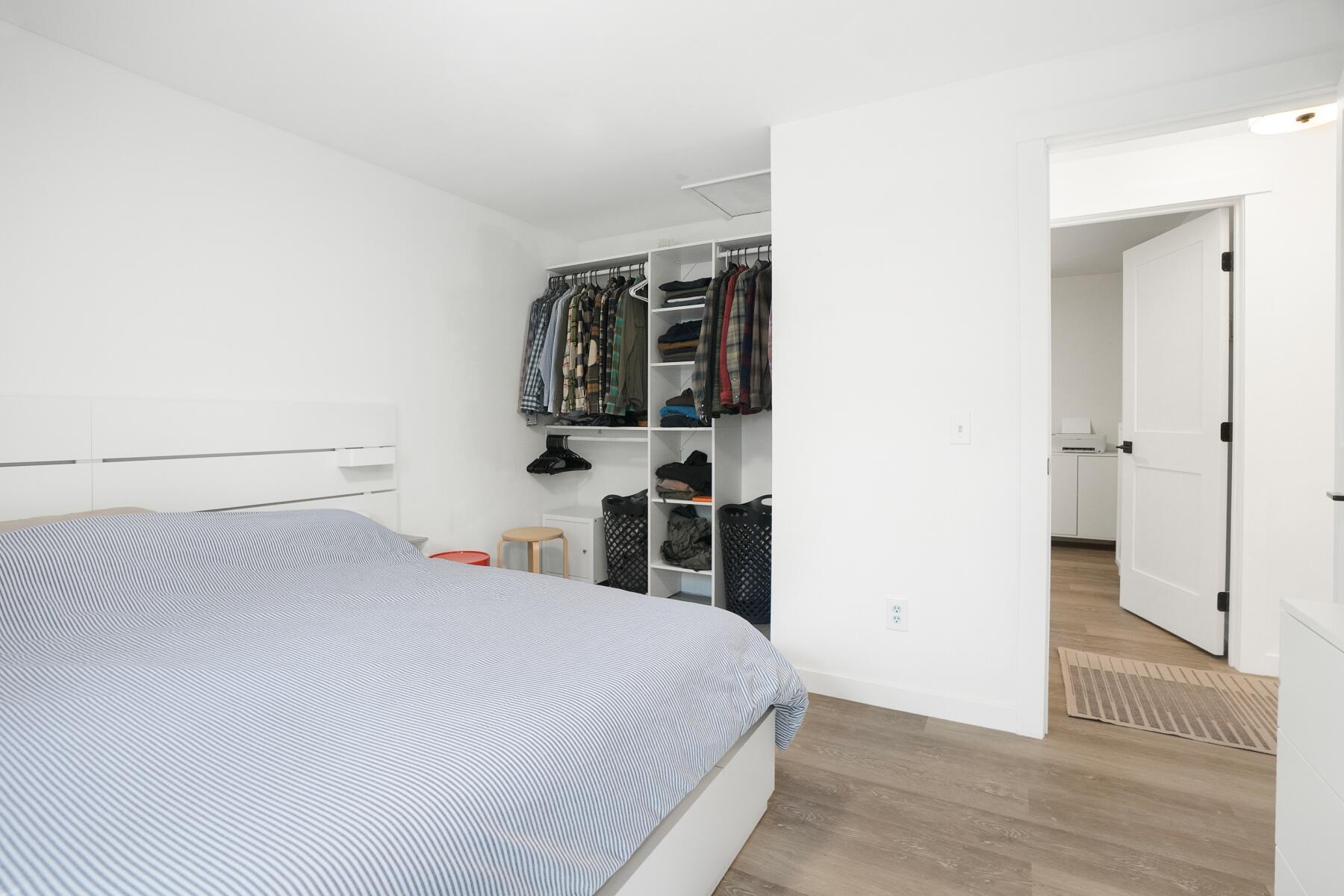 1613 NW Ithaca Avenue