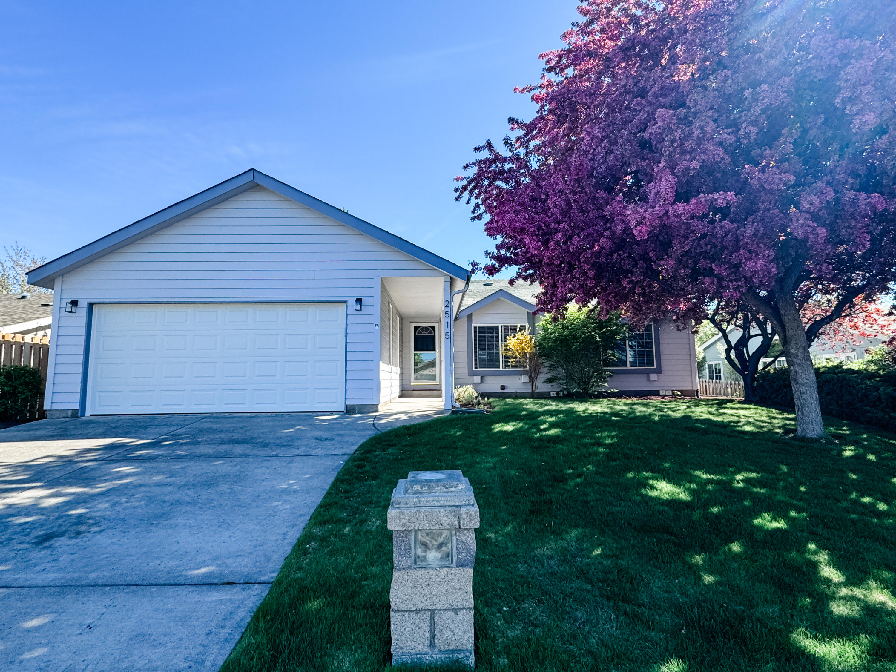 2515 NE Wintergreen Drive