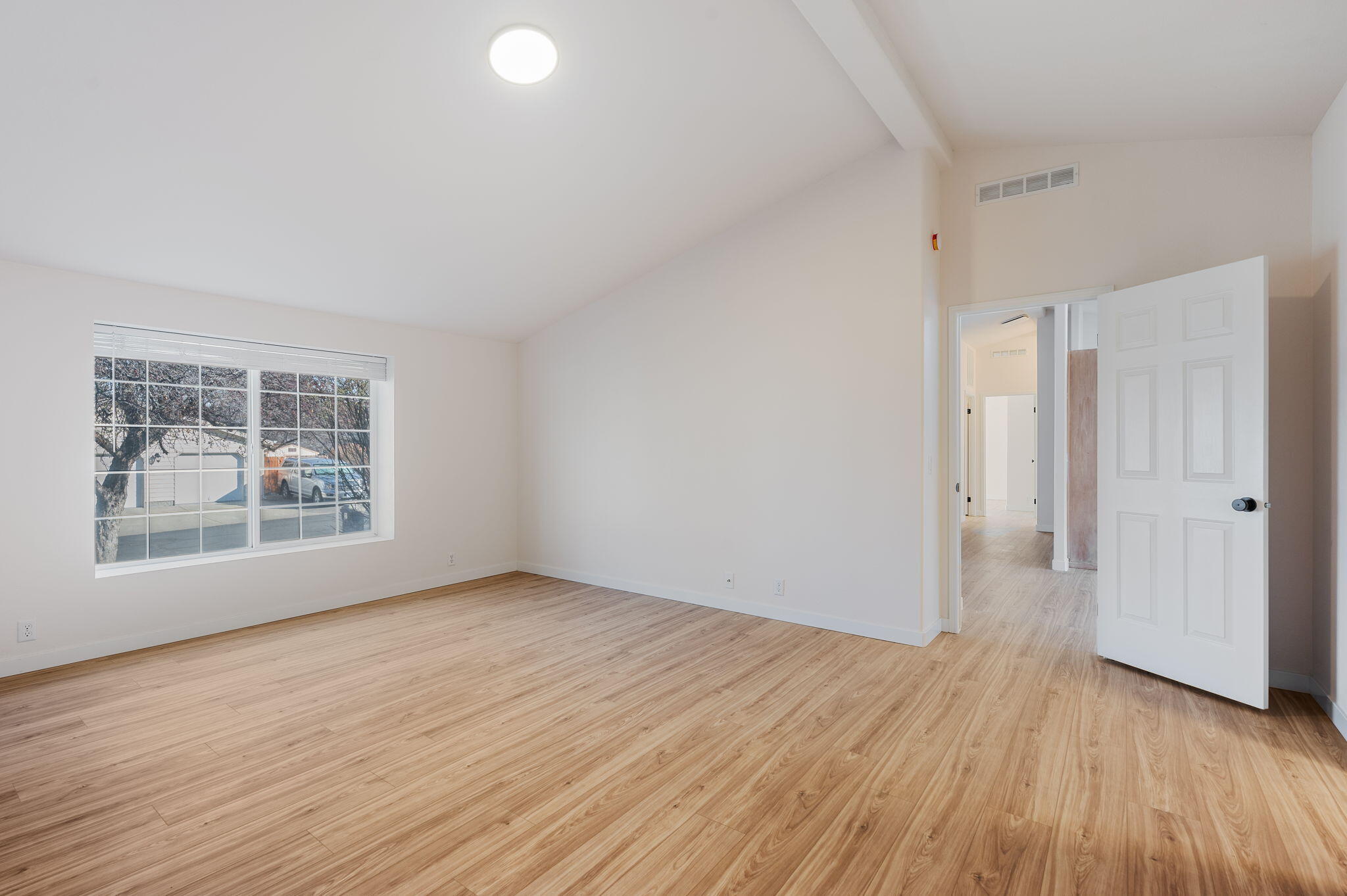 2515 NE Wintergreen Drive