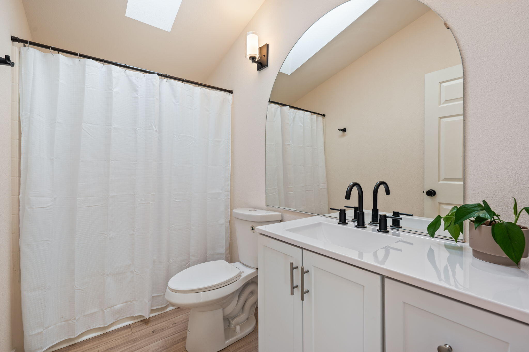 2515 NE Wintergreen Drive