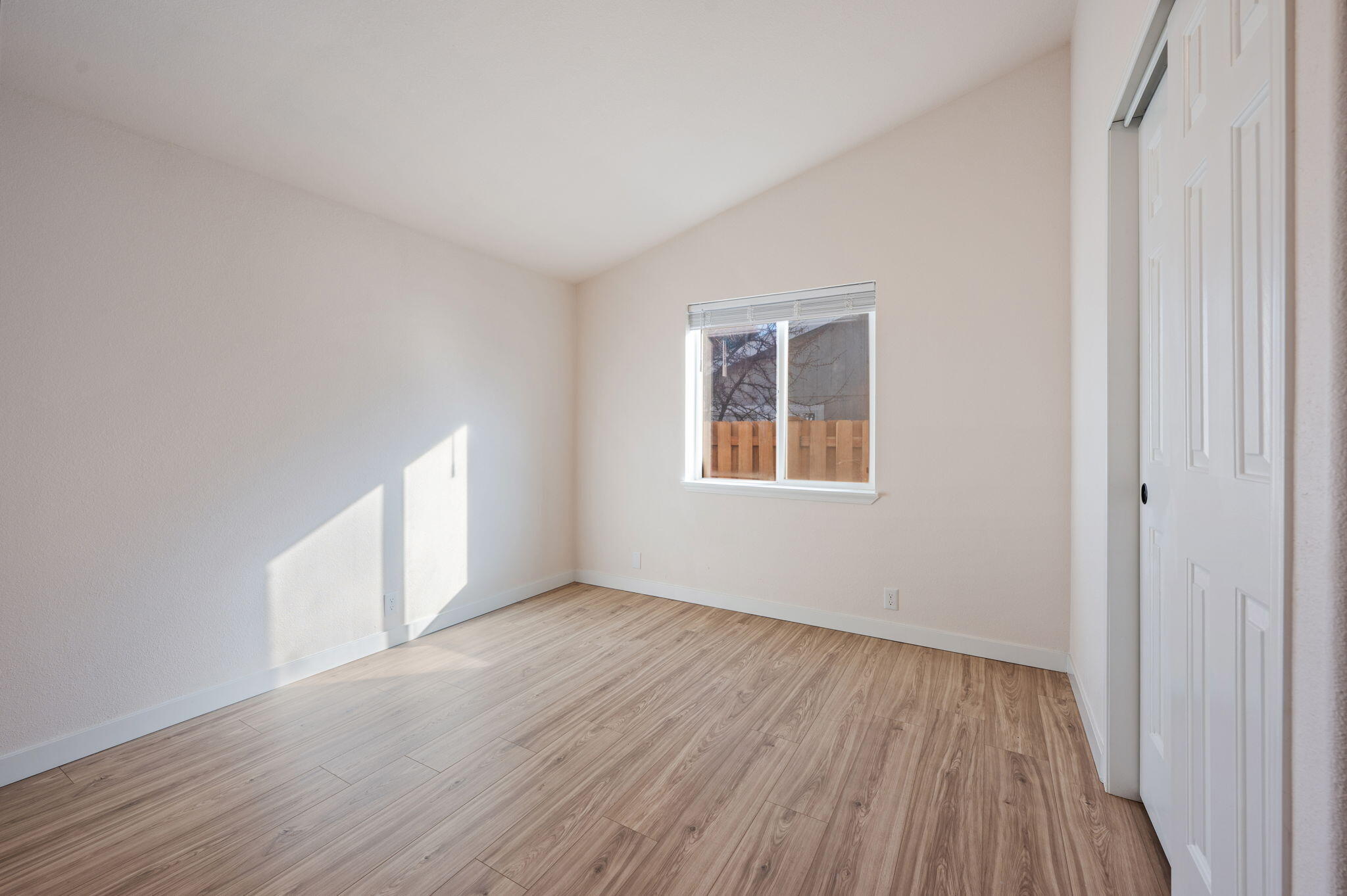 2515 NE Wintergreen Drive