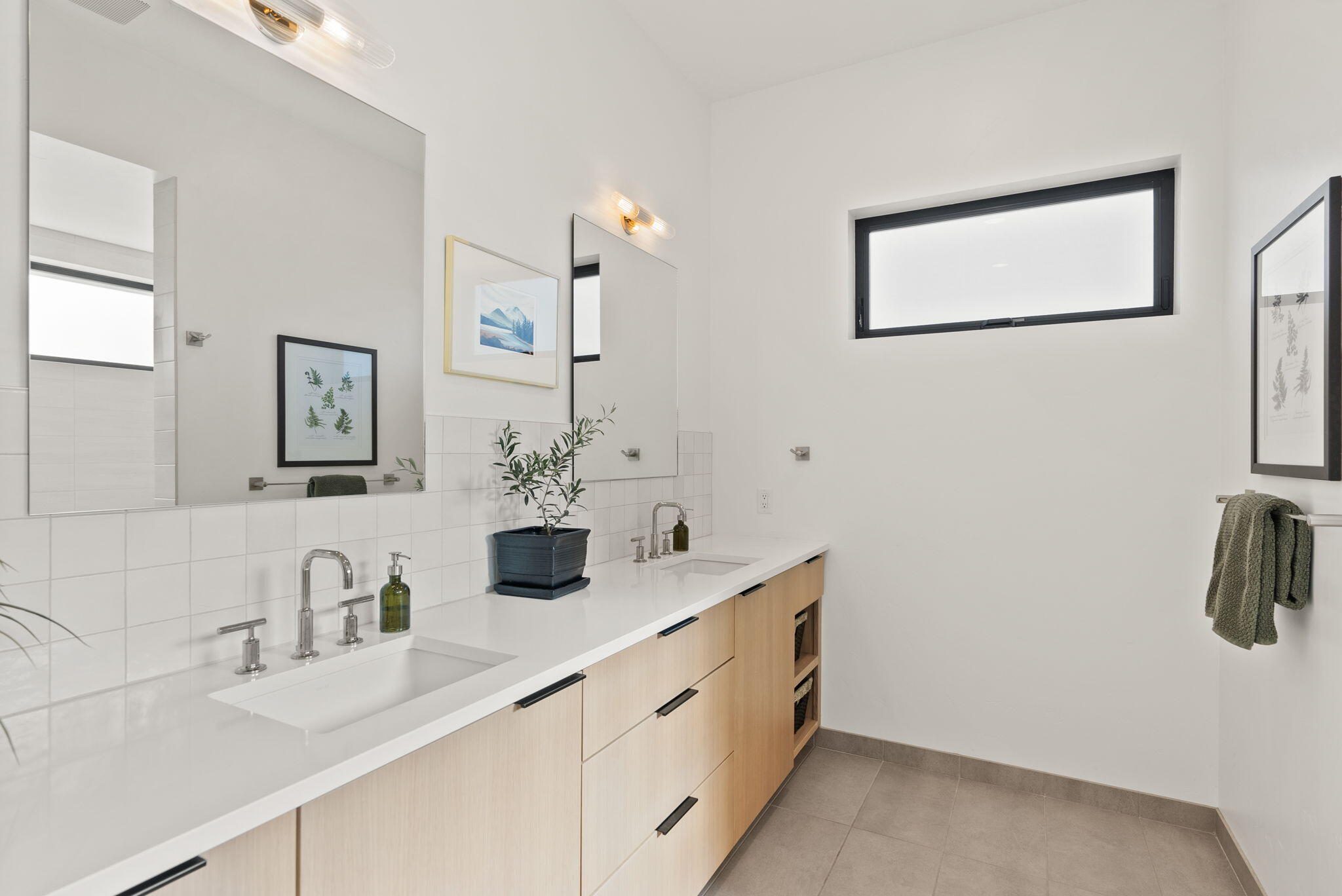 3039 NW Winslow Drive