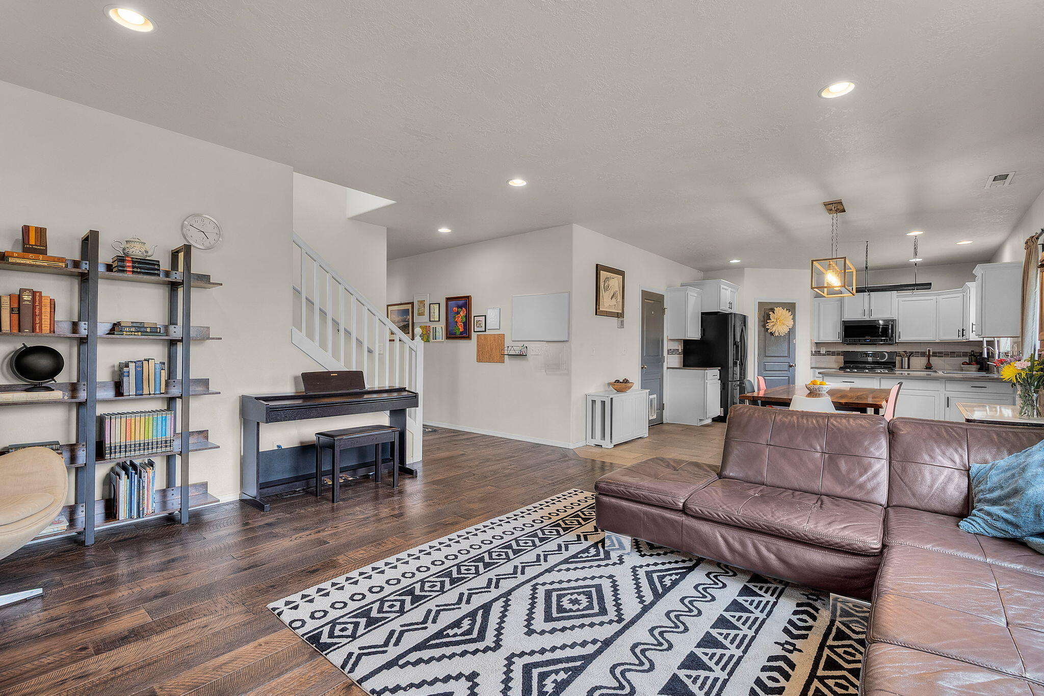 3133 SW Evergreen Avenue
