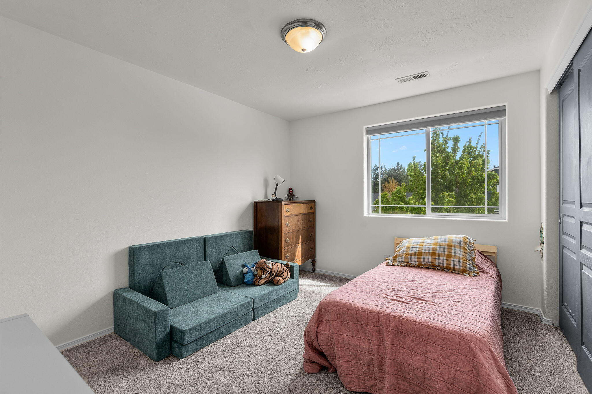 3133 SW Evergreen Avenue