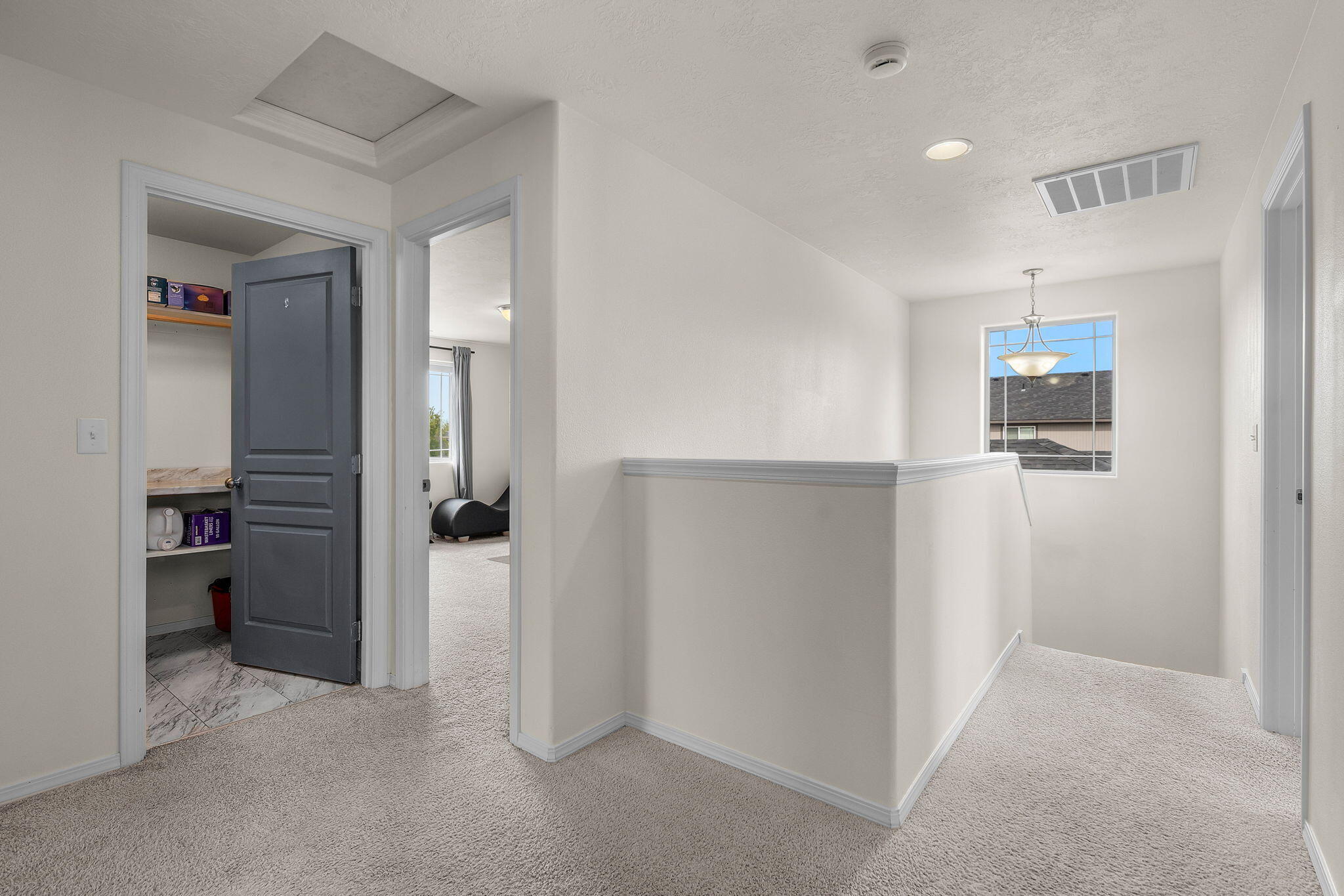 3133 SW Evergreen Avenue
