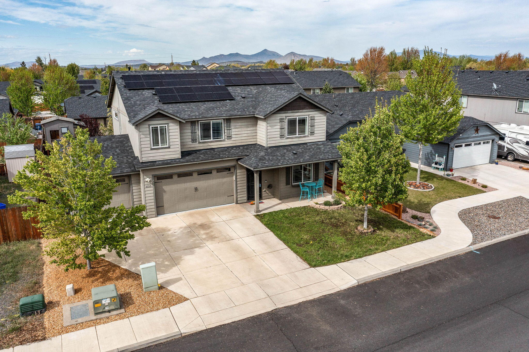 3133 SW Evergreen Avenue