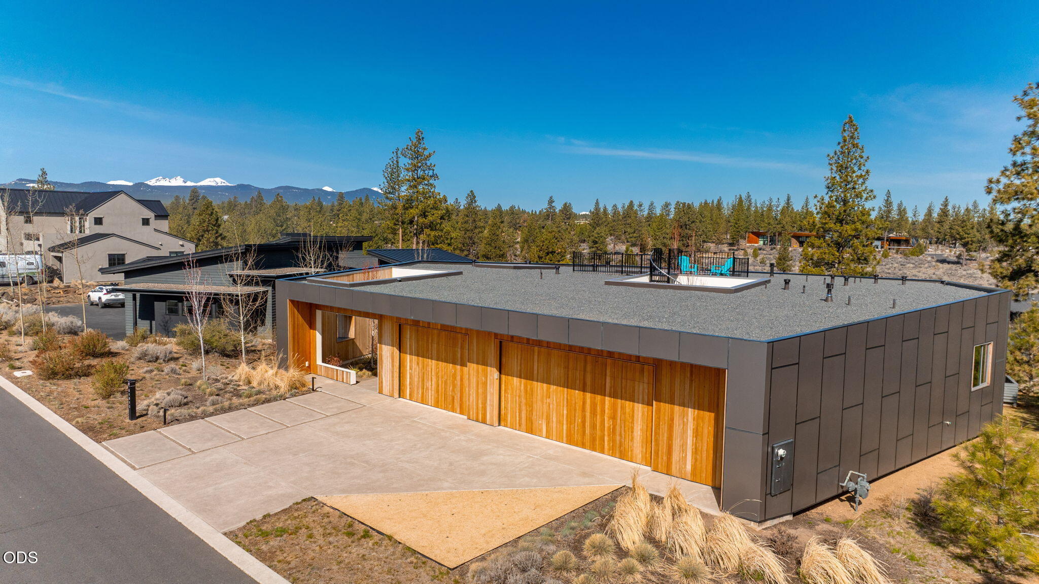 61913 Hosmer Lake Drive