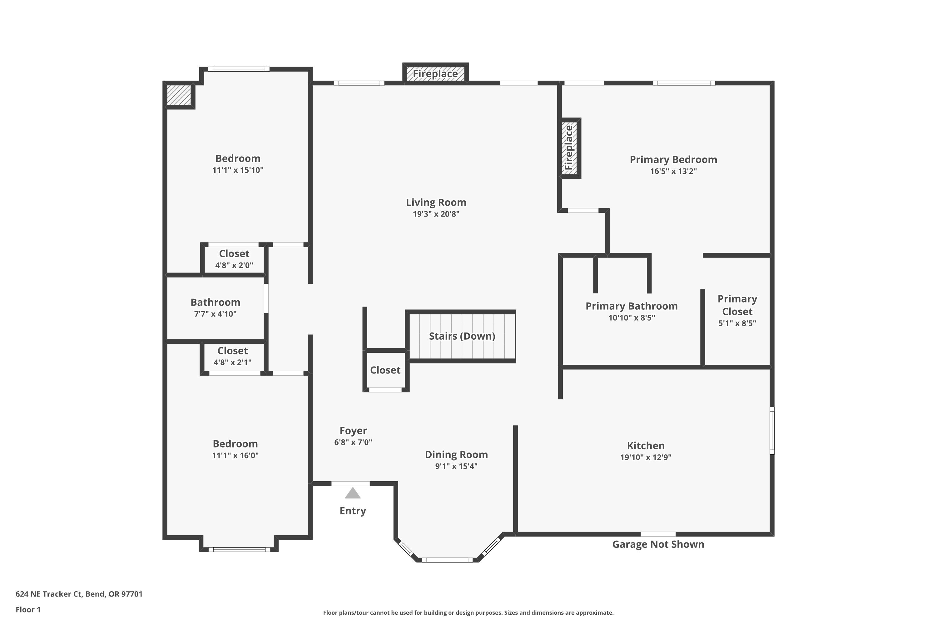 624 NE Tracker Court