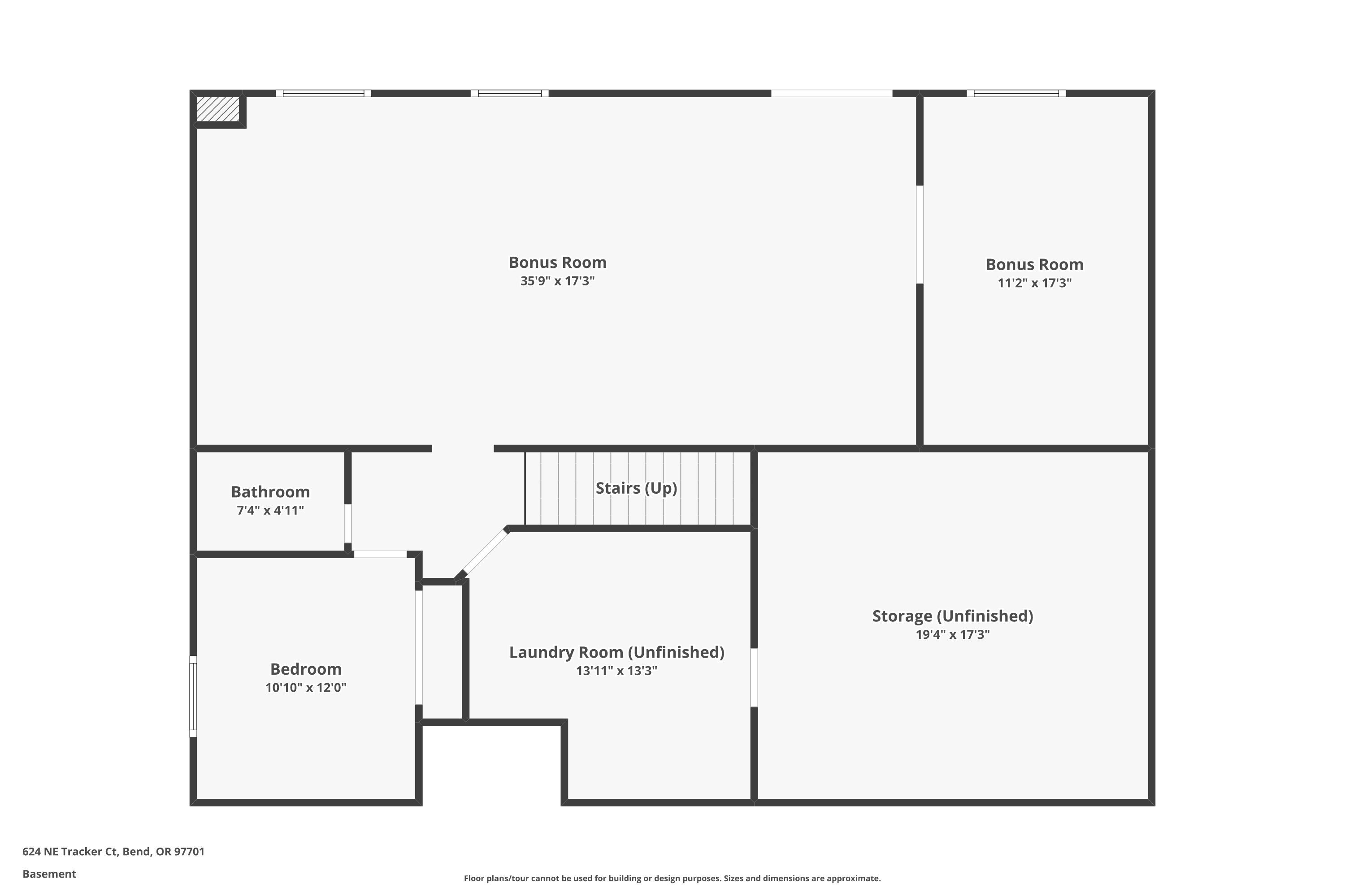 624 NE Tracker Court