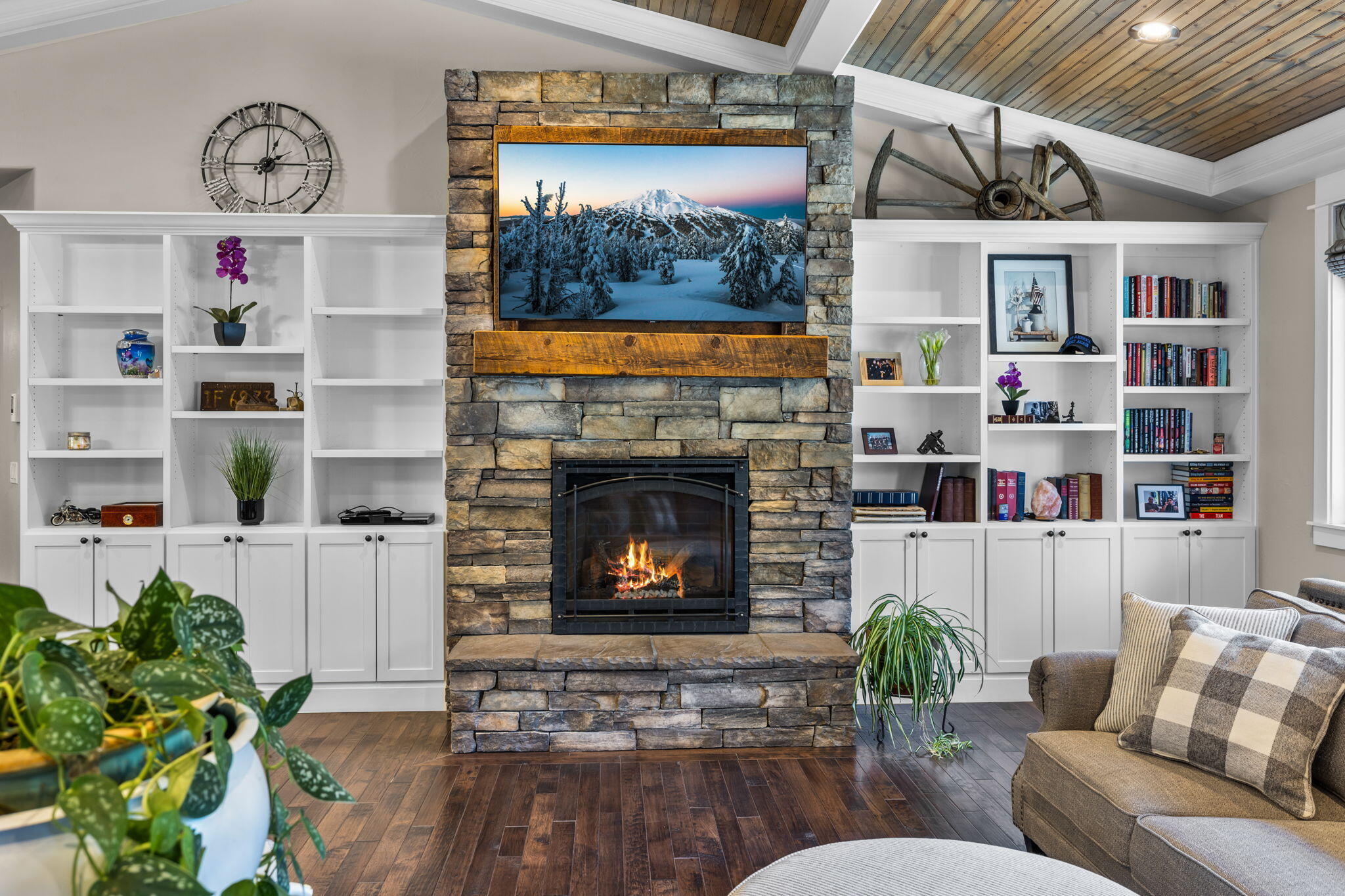 52944 Plainview Drive