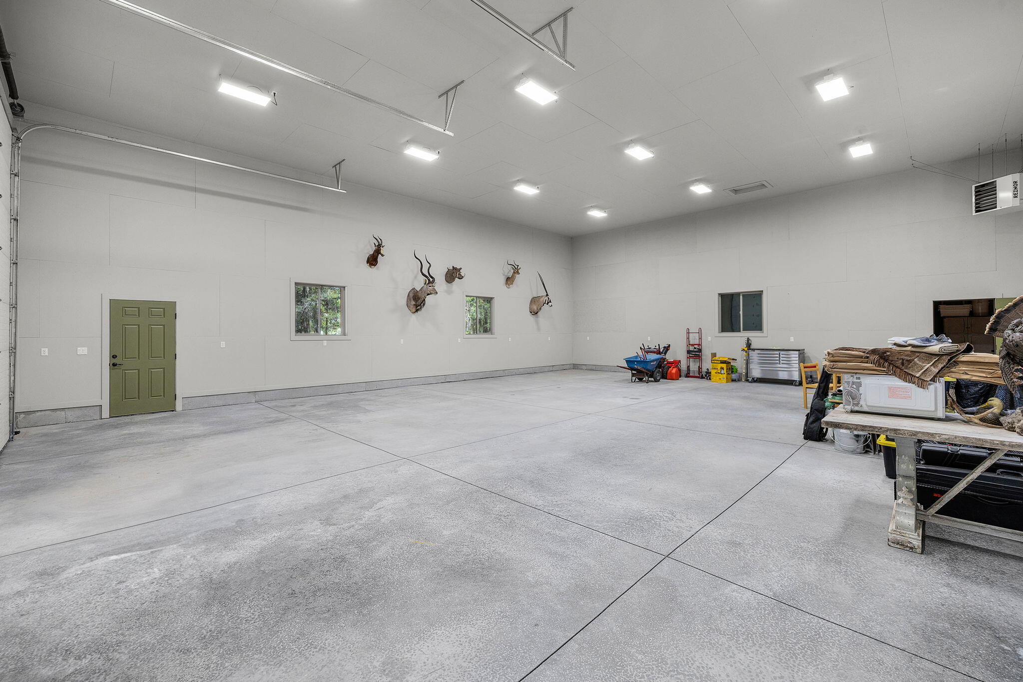 52944 Plainview Drive