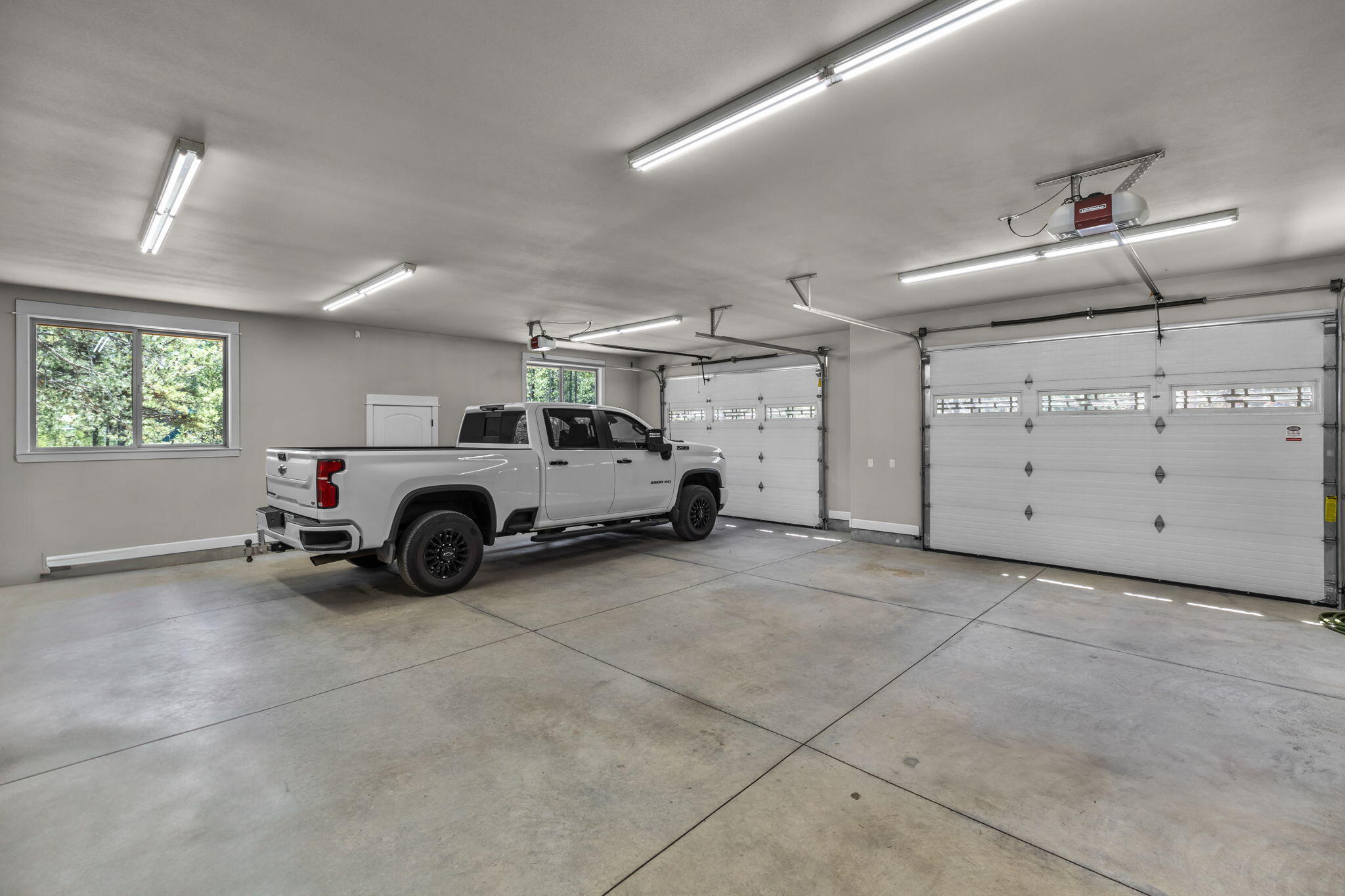 52944 Plainview Drive