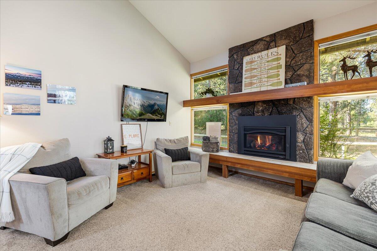 17751 Lake Aspen Court, 23