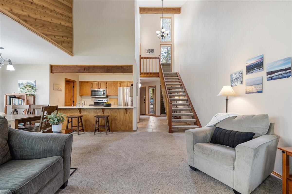 17751 Lake Aspen Court, 23