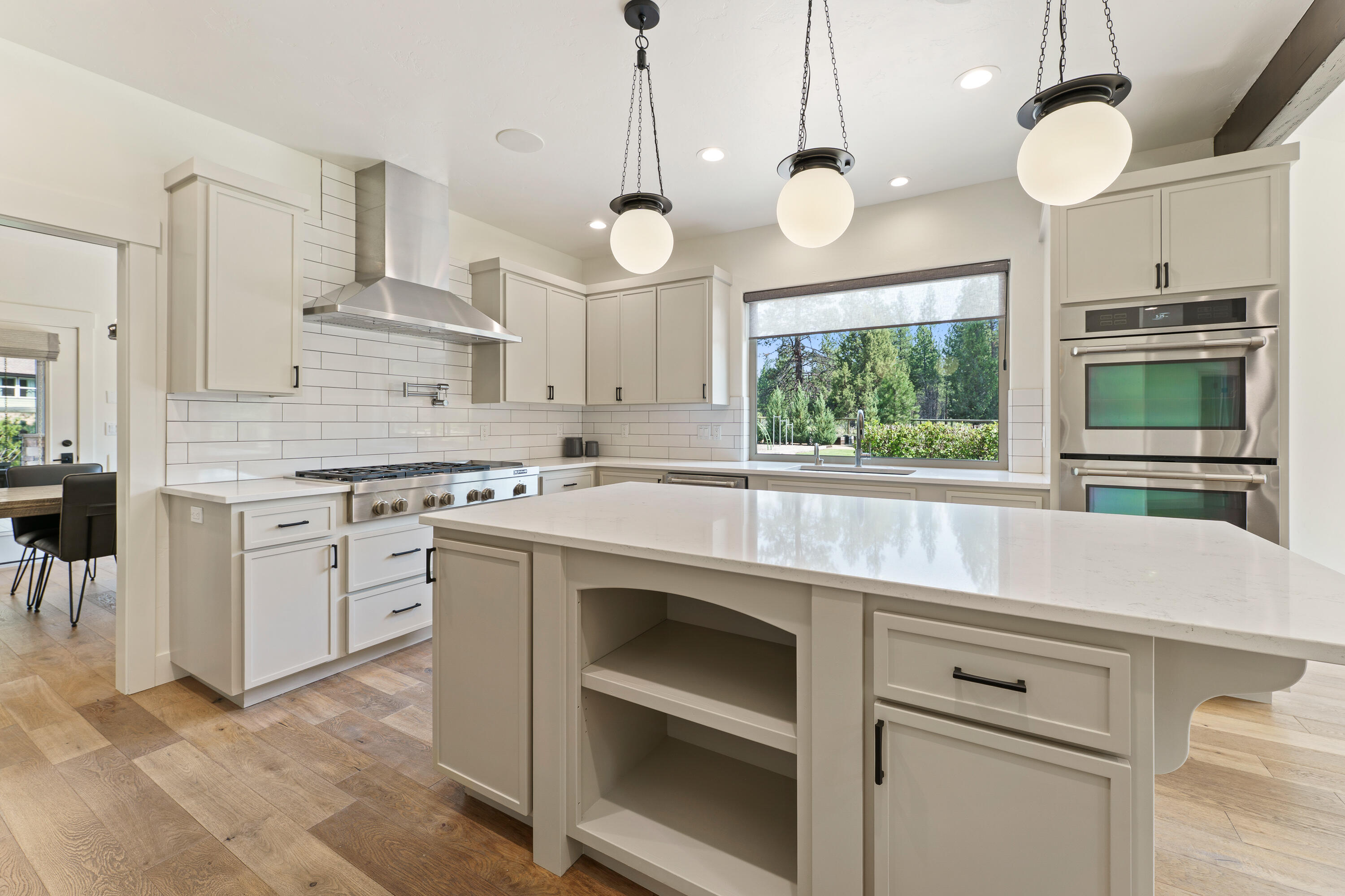 60003 W Ridgeview Drive