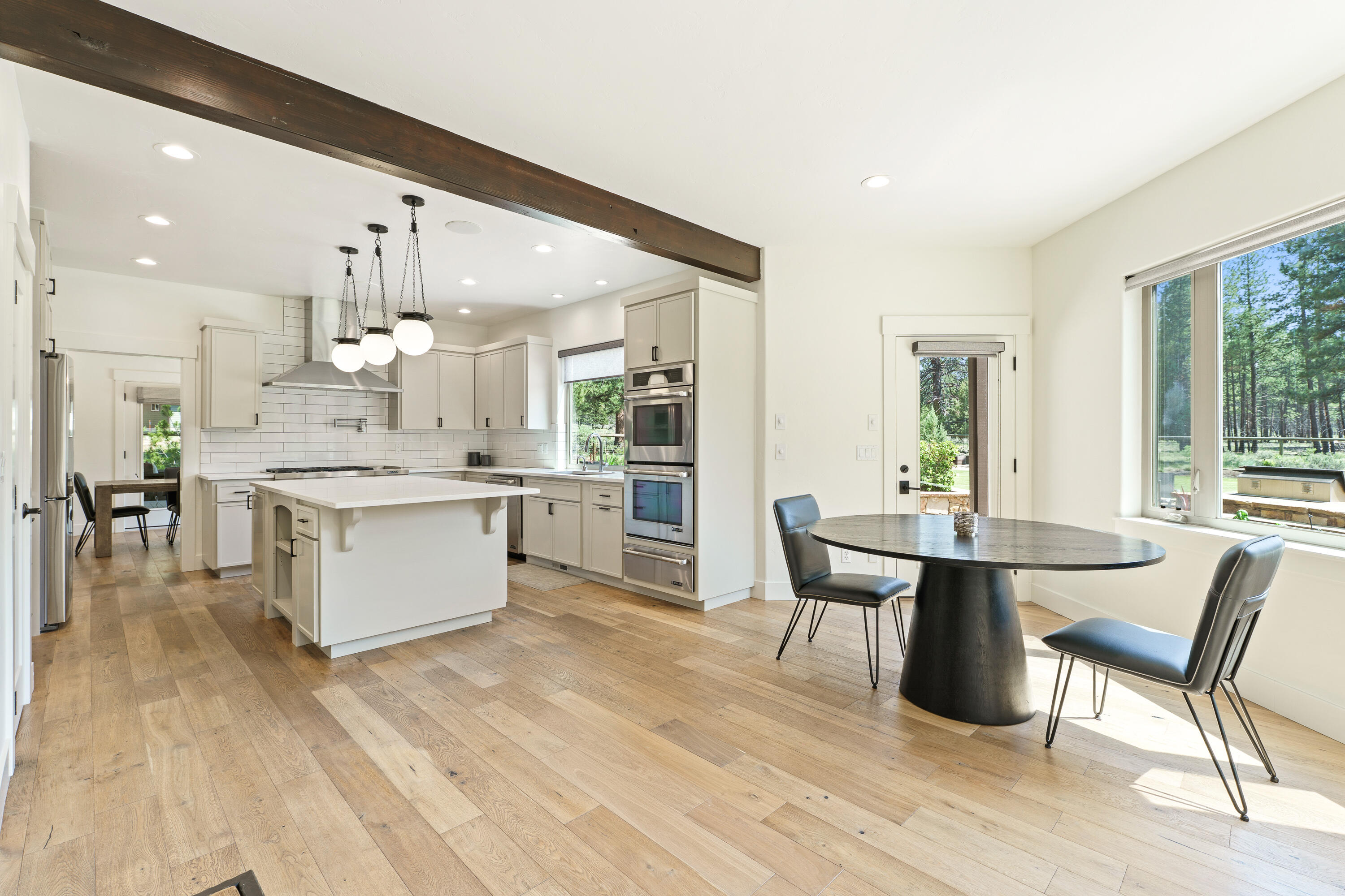 60003 W Ridgeview Drive