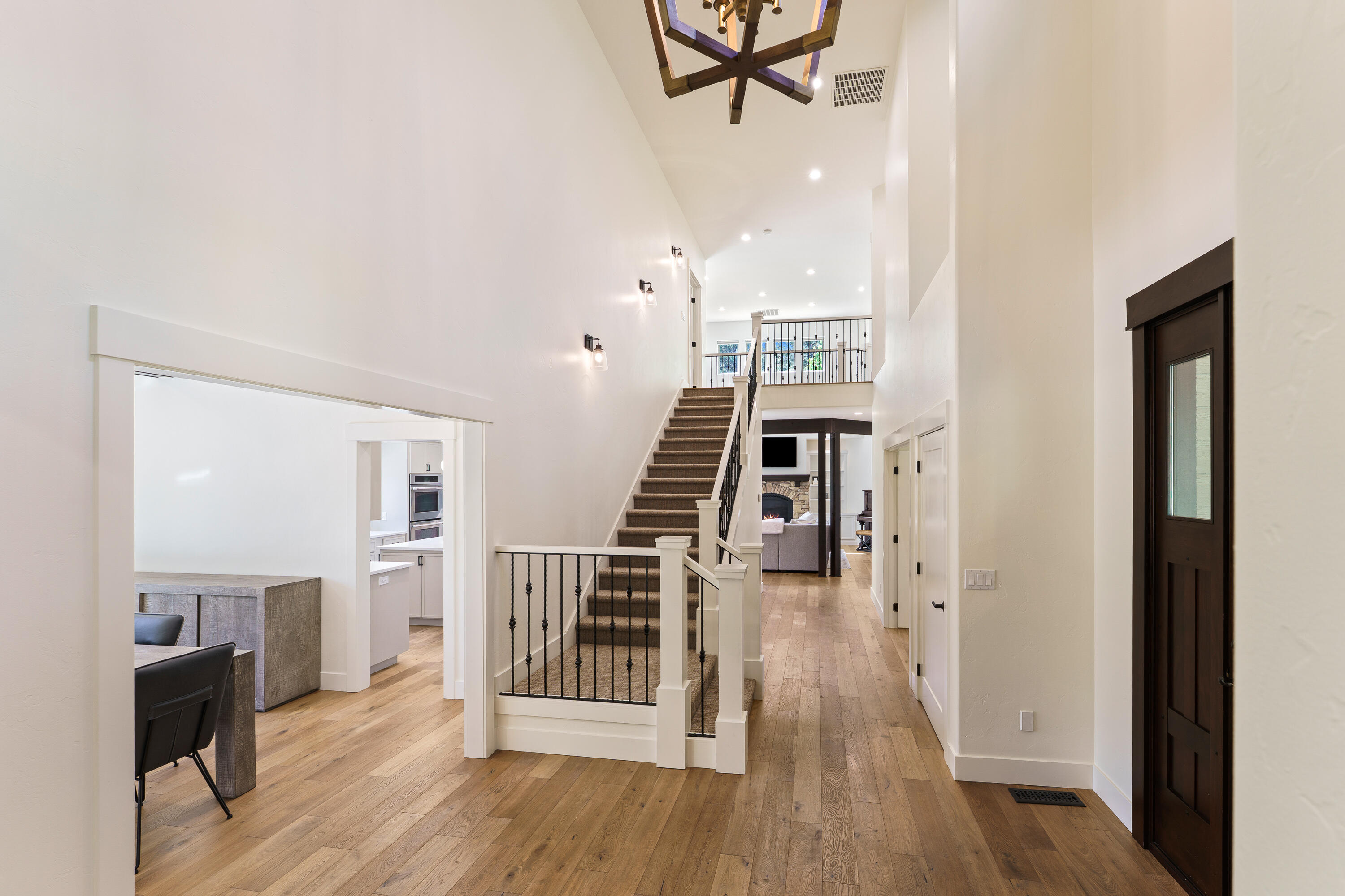 60003 W Ridgeview Drive