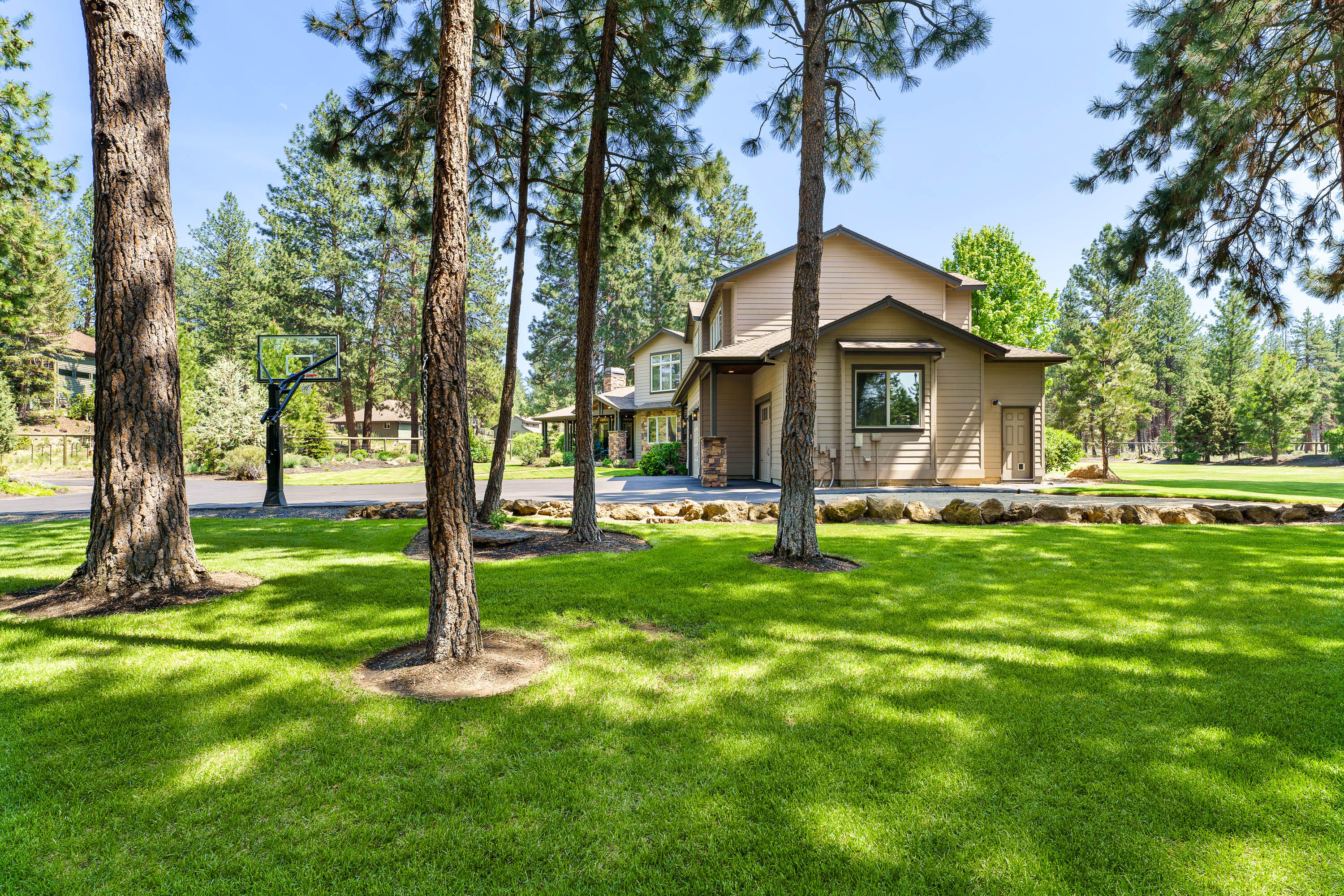 60003 W Ridgeview Drive