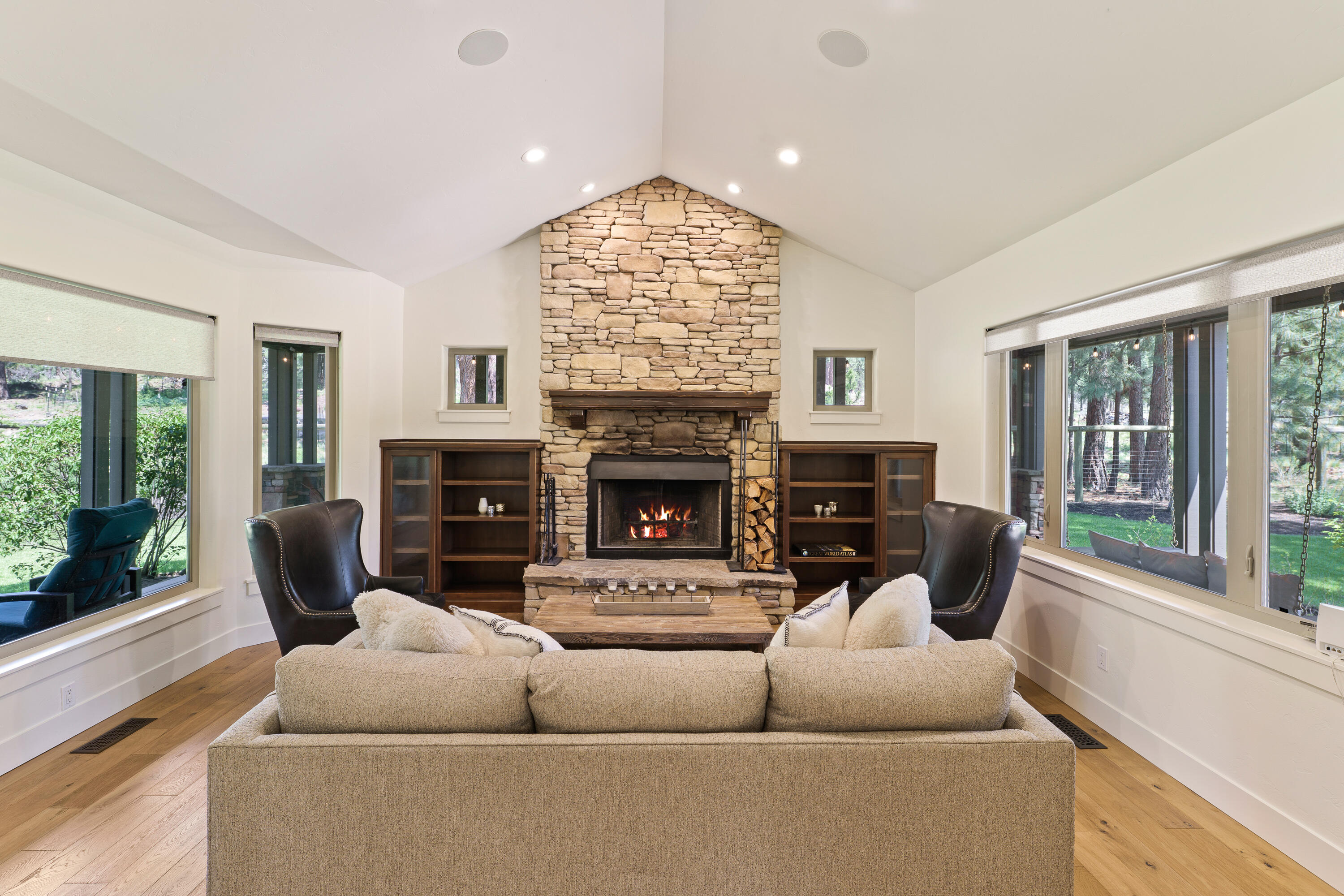 60003 W Ridgeview Drive