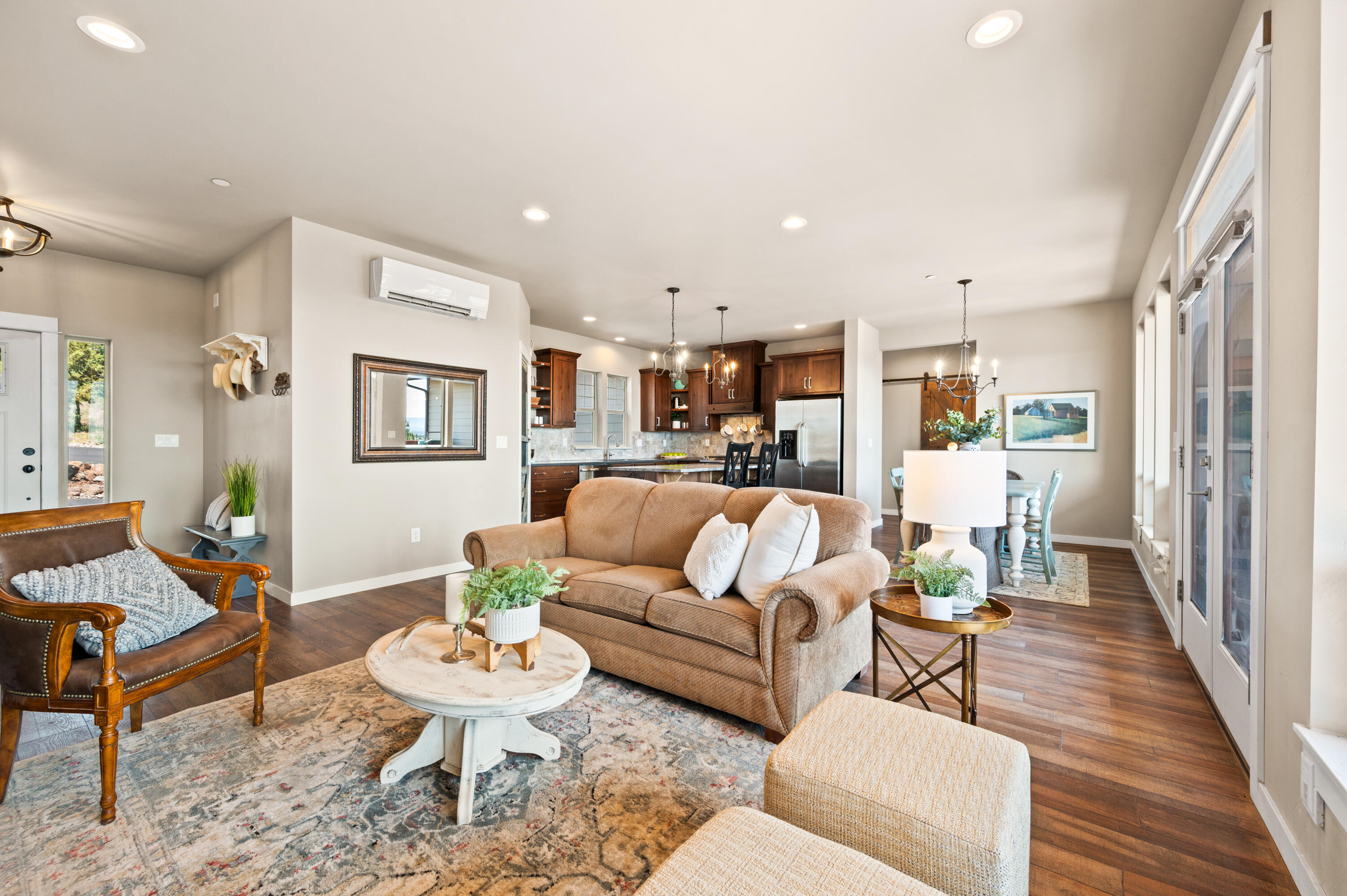 10352 SE Liberty Court, Prineville