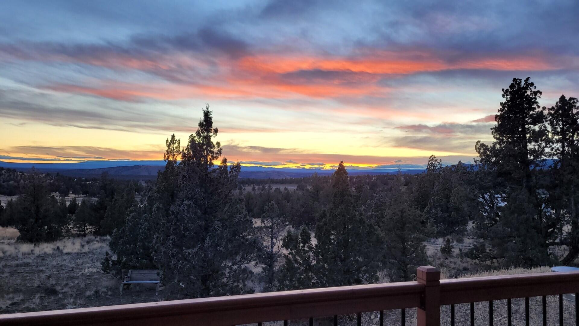 10352 SE Liberty Court, Prineville