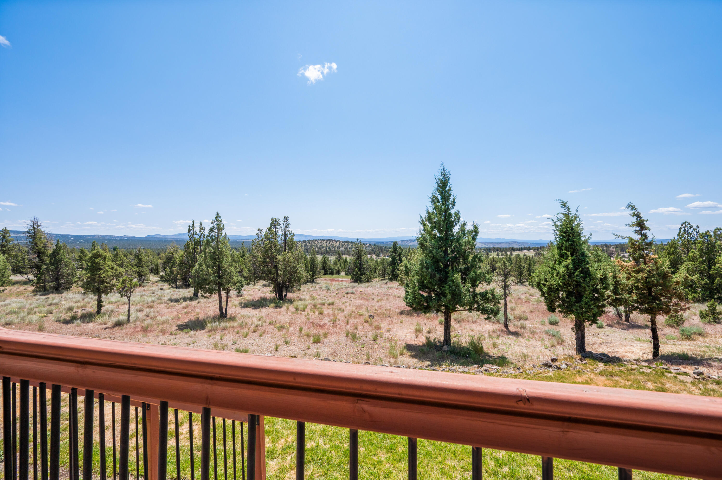 10352 SE Liberty Court, Prineville