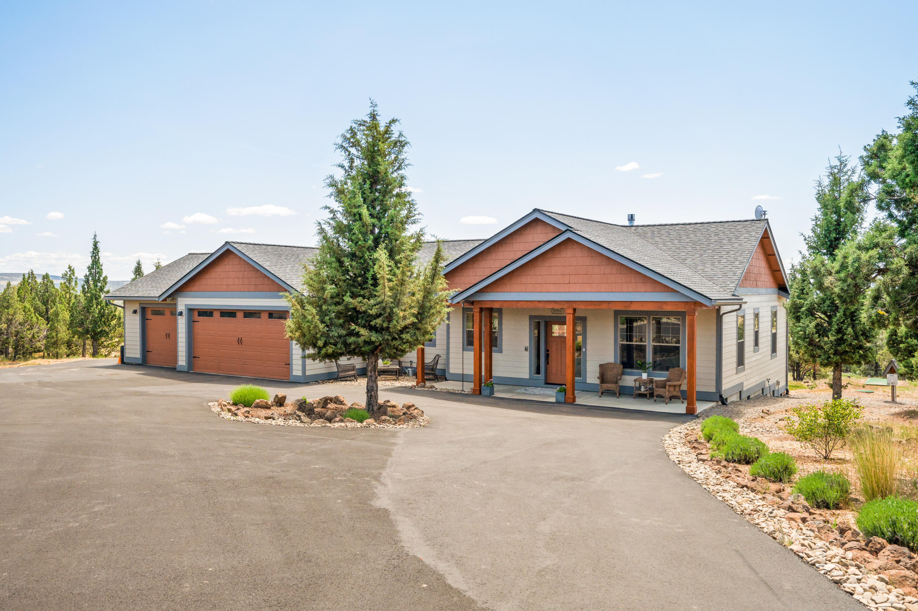 10352 SE Liberty Court, Prineville