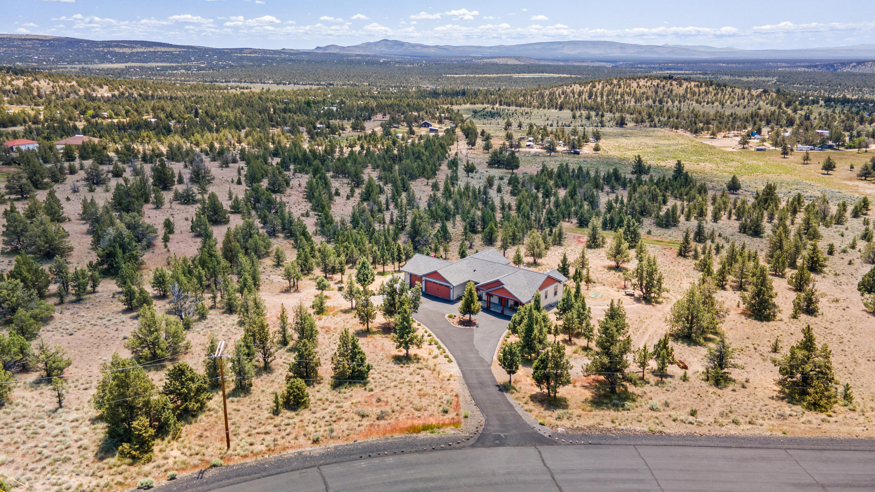 10352 SE Liberty Court, Prineville