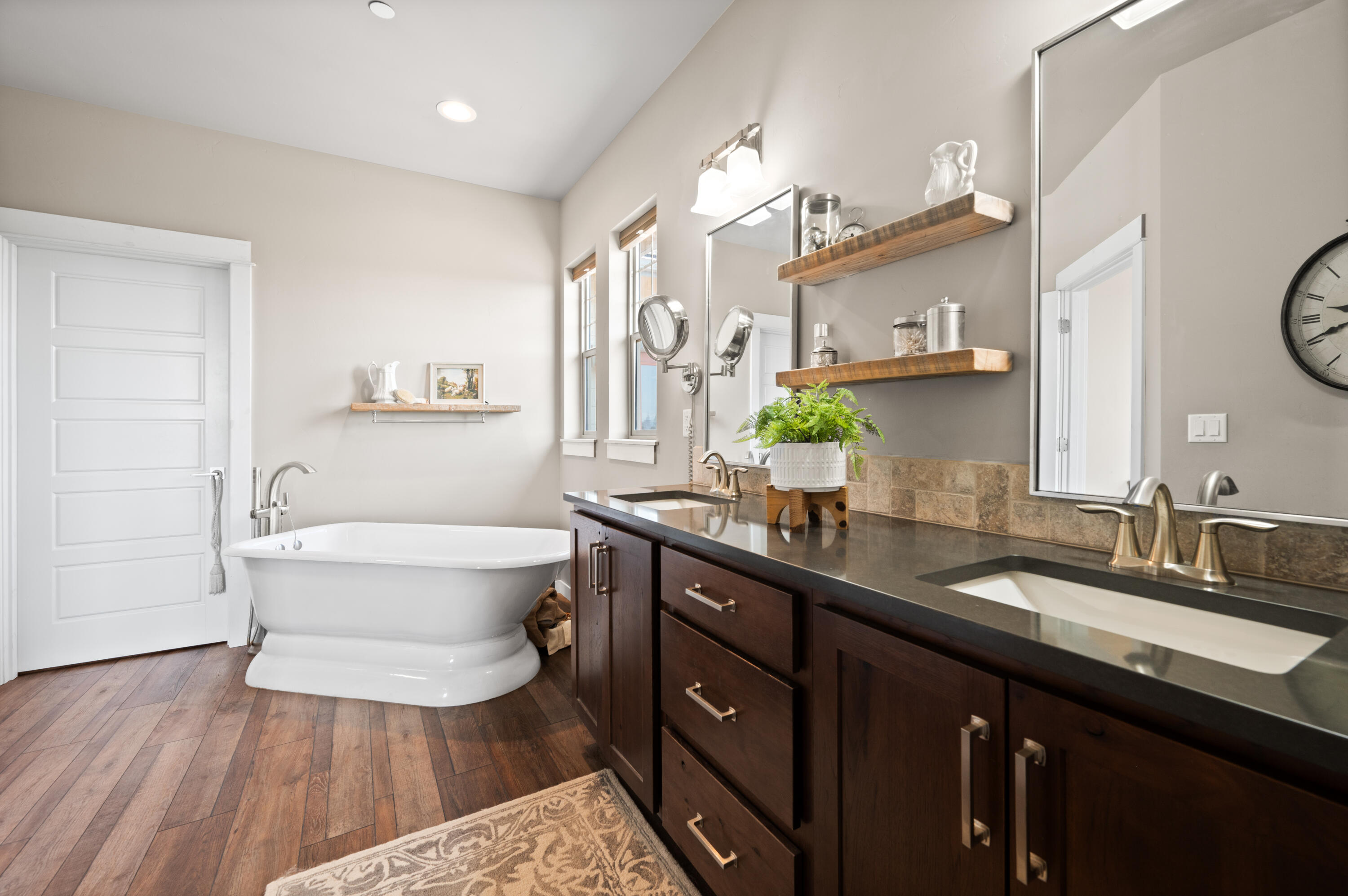 10352 SE Liberty Court, Prineville