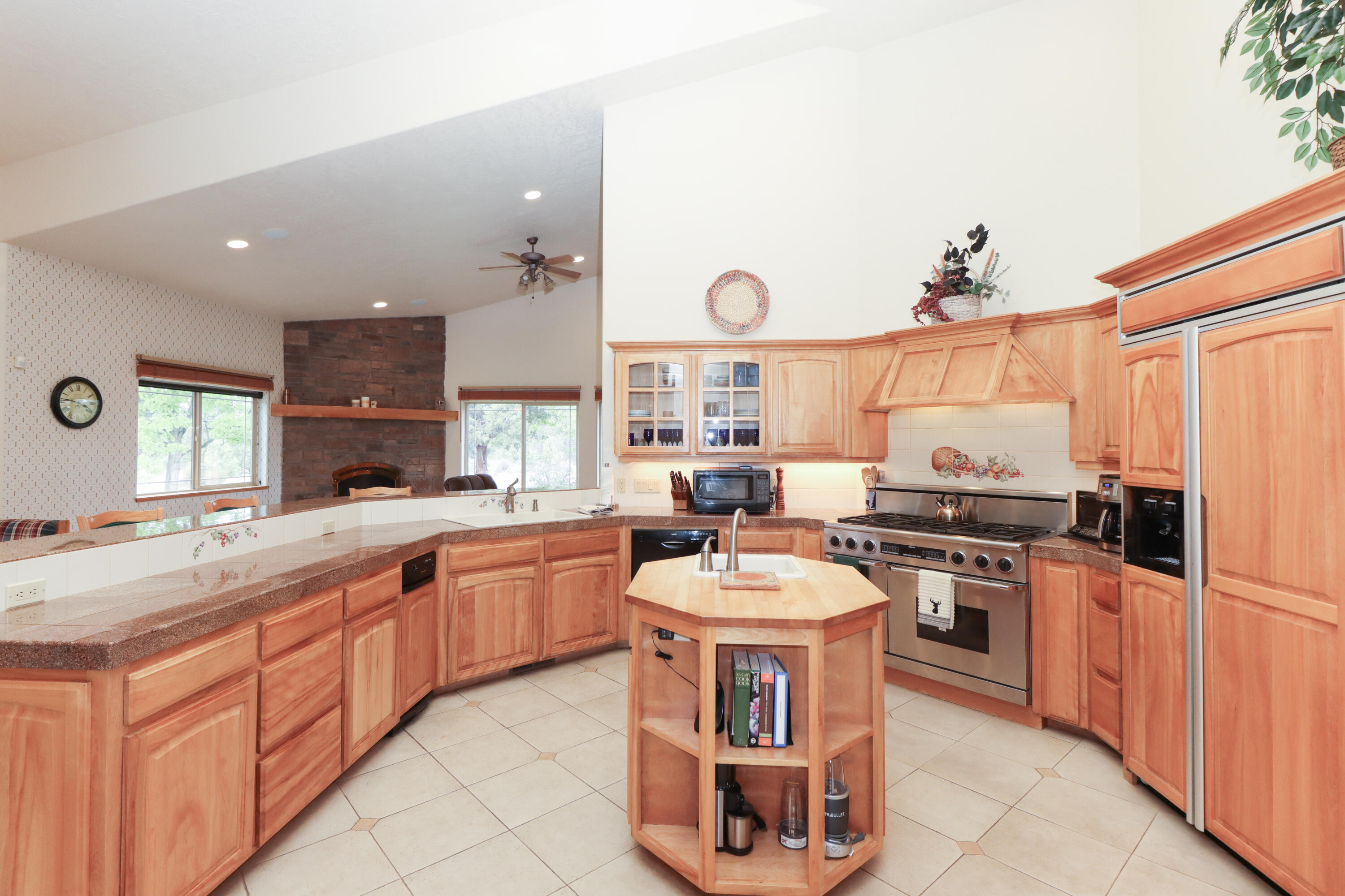 60485 Billadeau Road, Bend