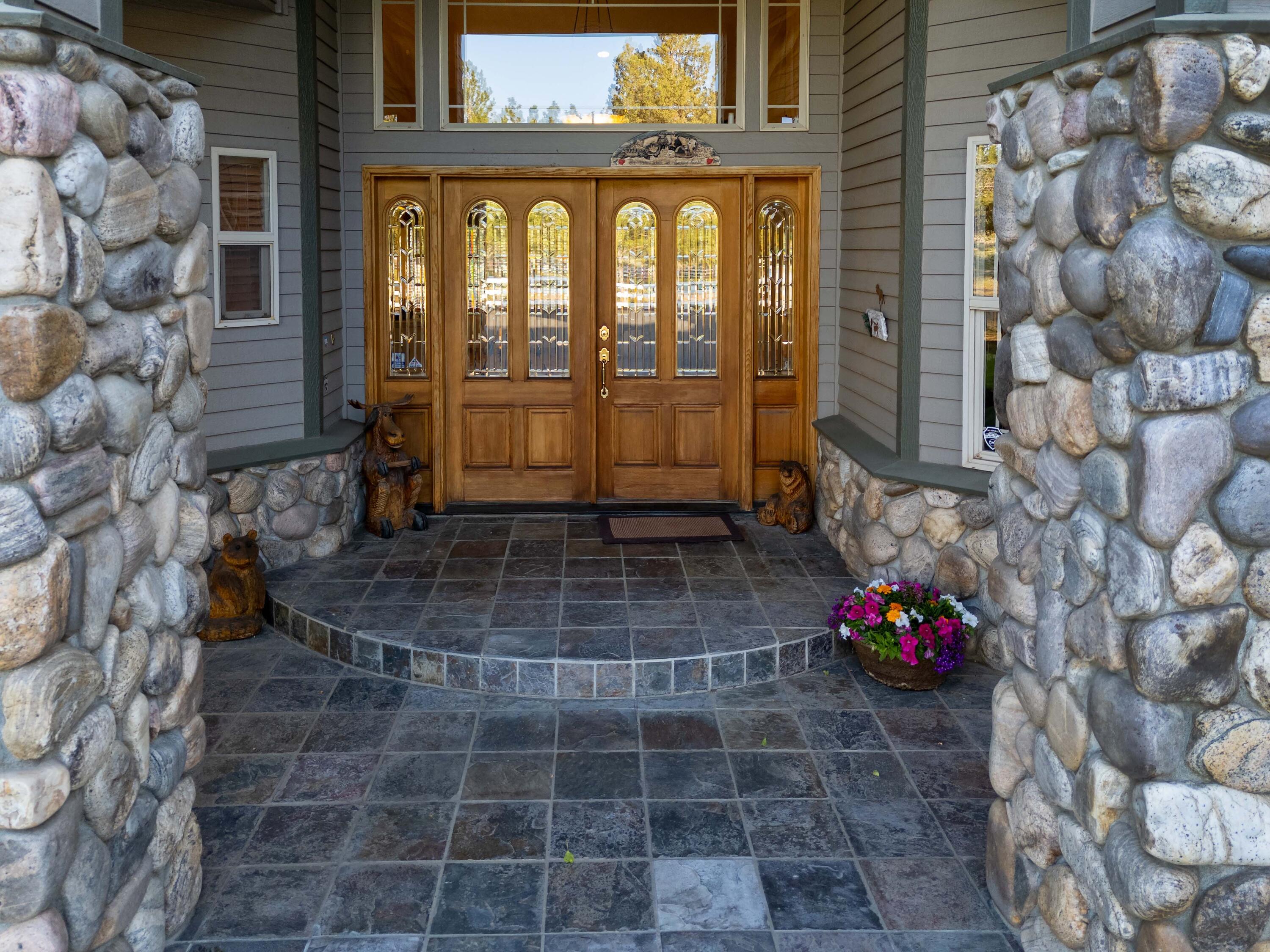 60485 Billadeau Road, Bend