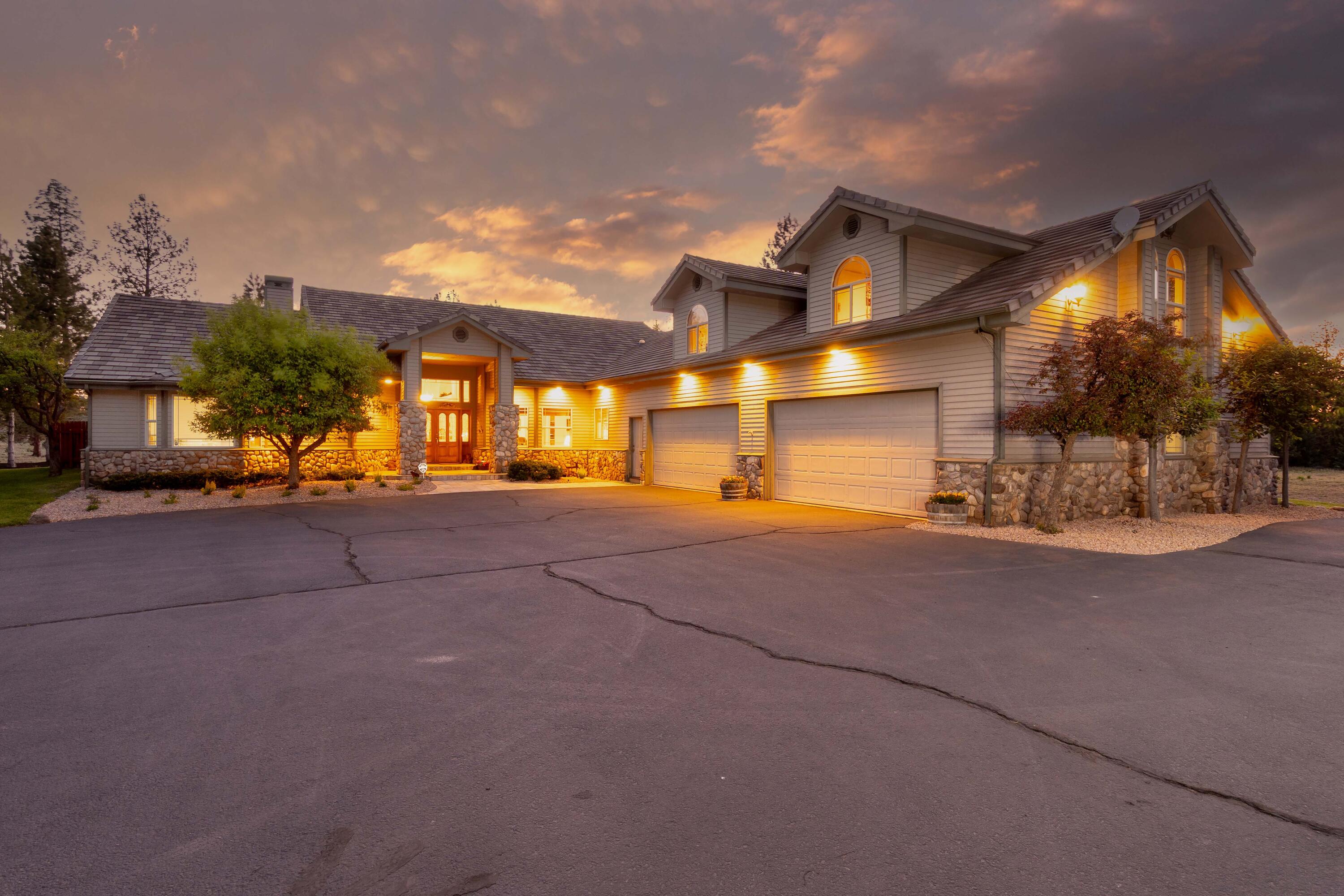 60485 Billadeau Road, Bend