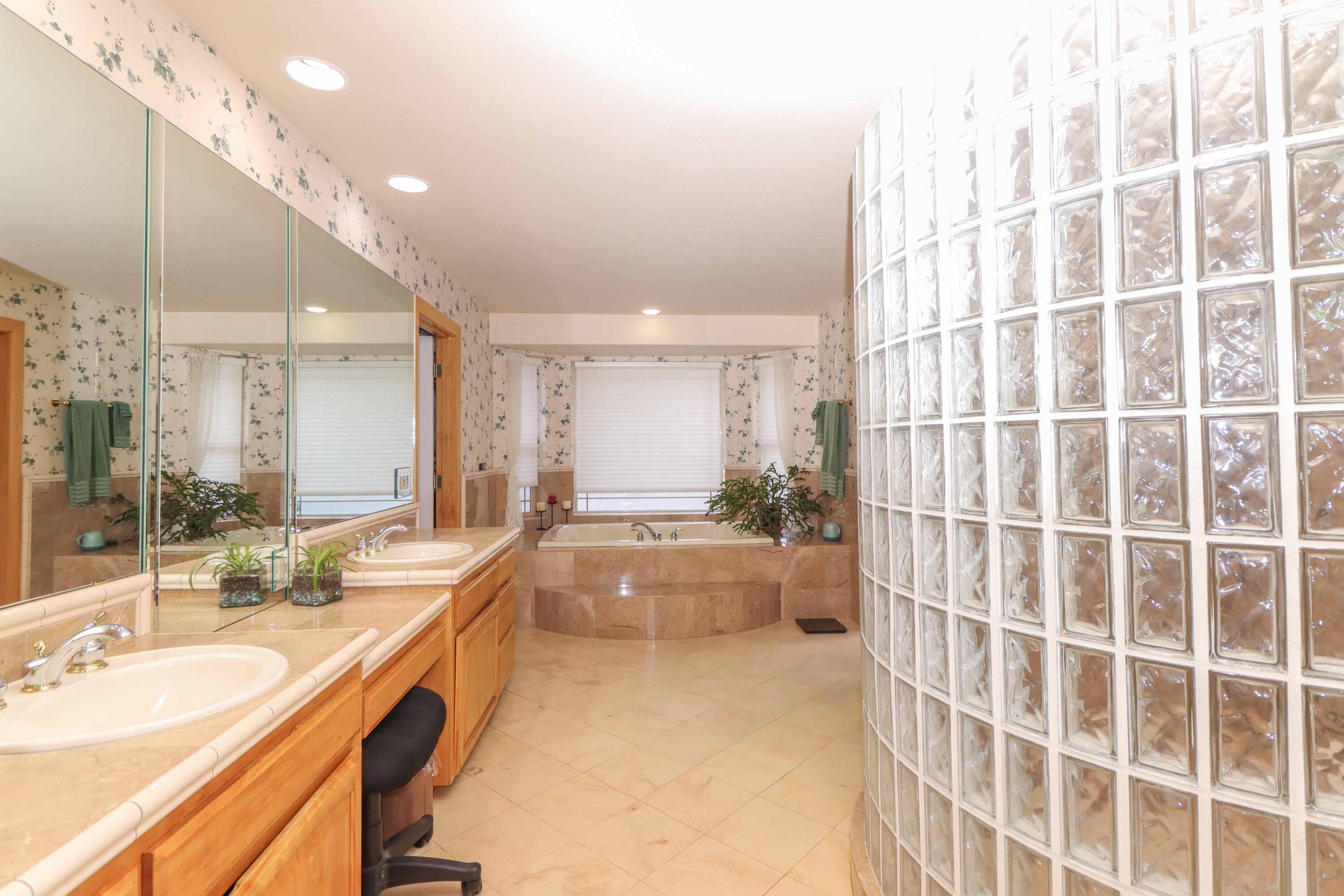 60485 Billadeau Road, Bend