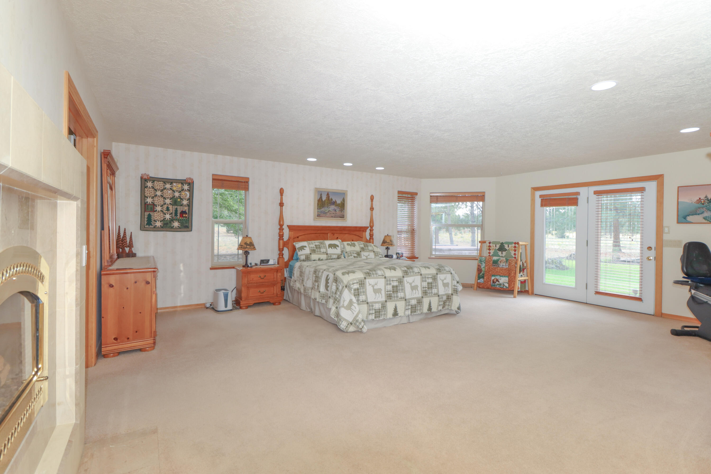 60485 Billadeau Road, Bend