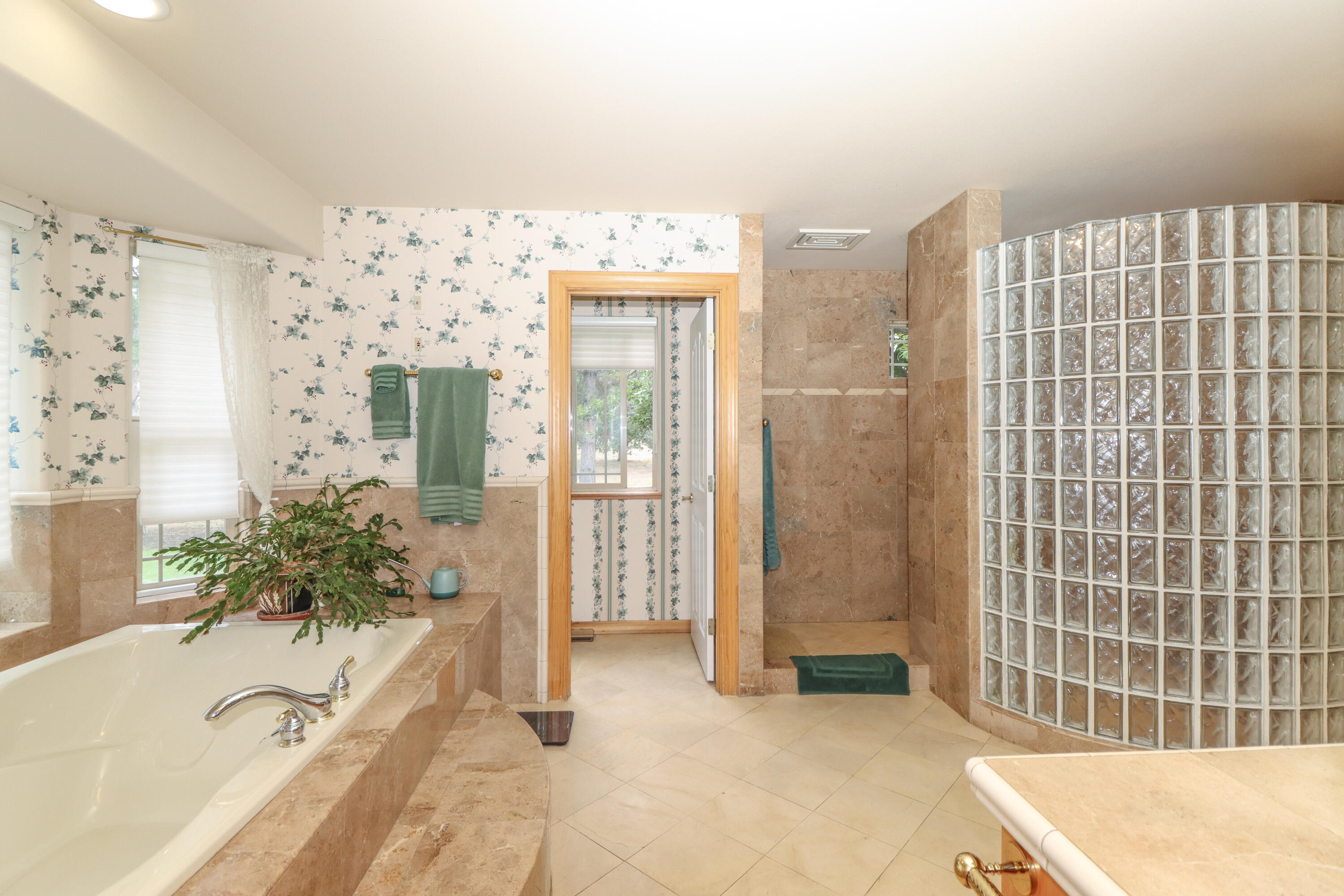 60485 Billadeau Road, Bend