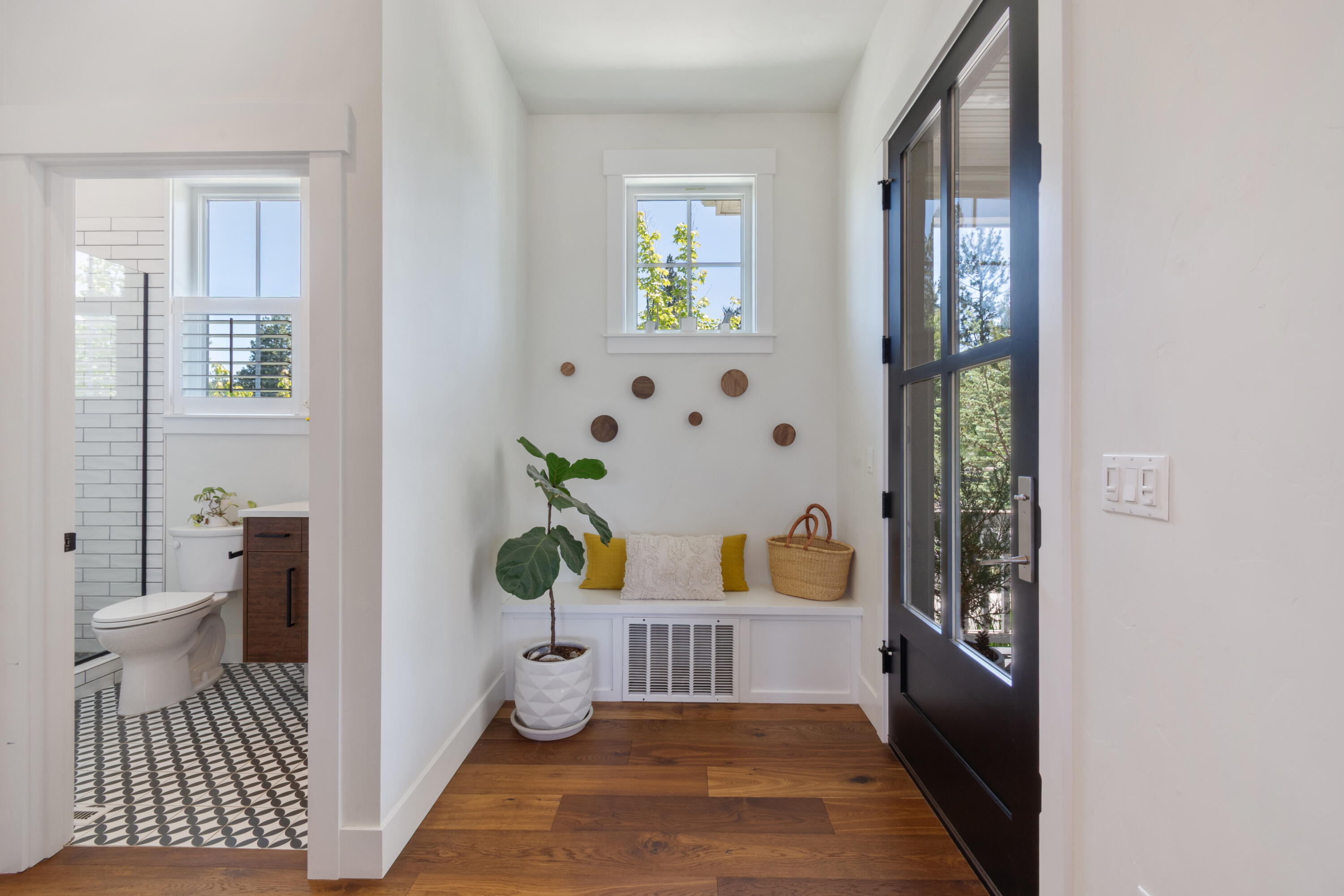 1335 NW Mt Washington Drive