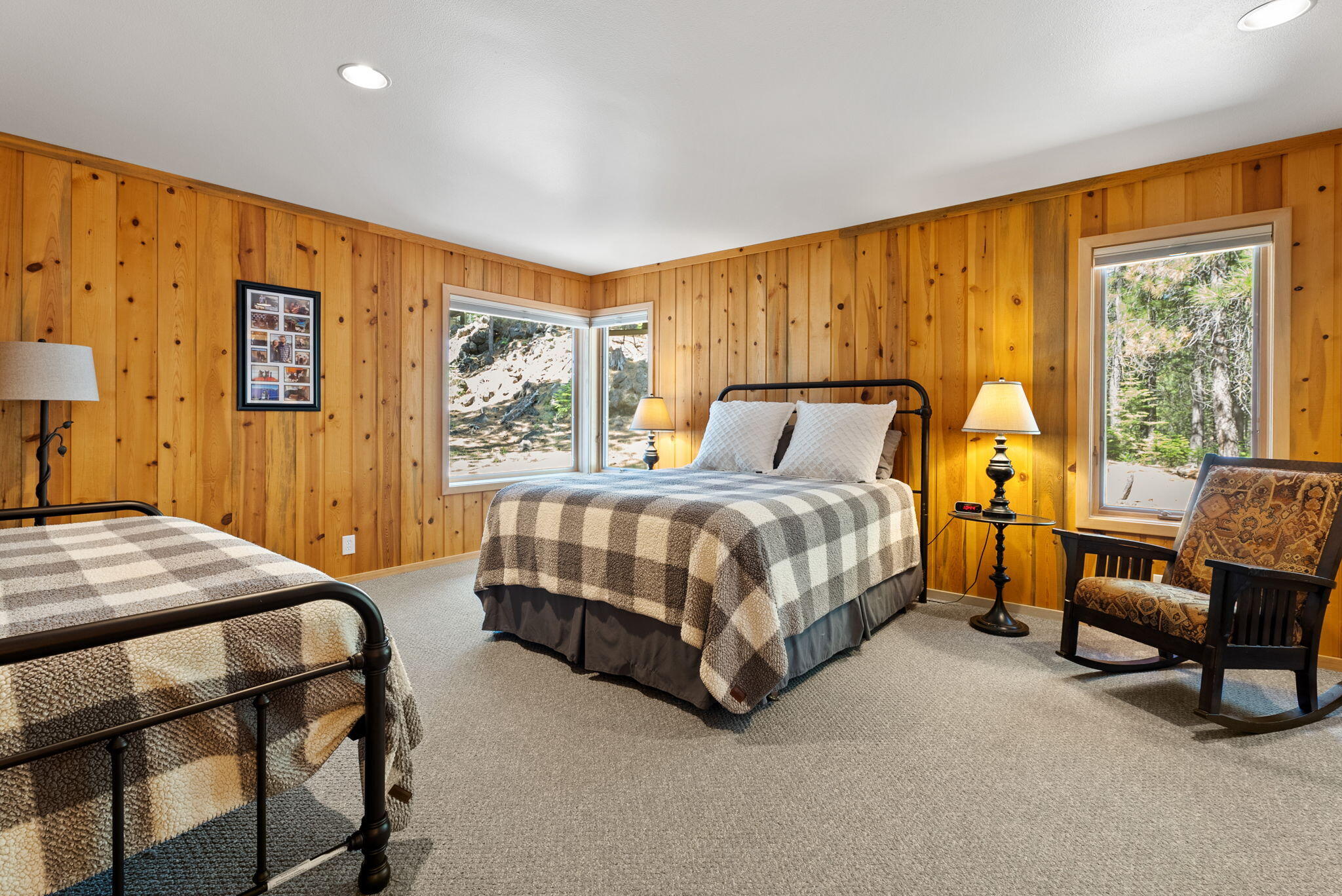 13391 Anapholis, GM 419