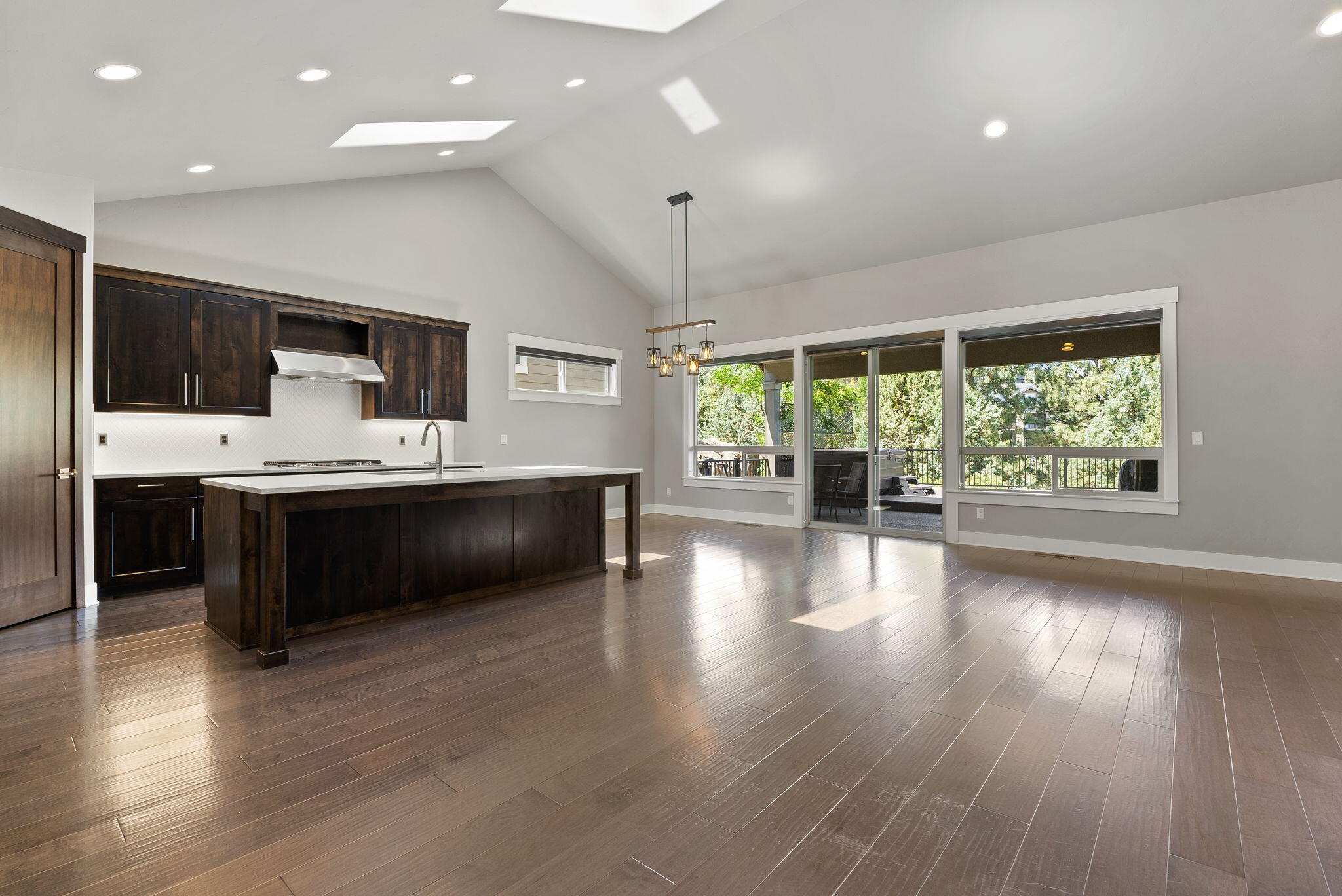 2524 NW Pine Terrace Drive