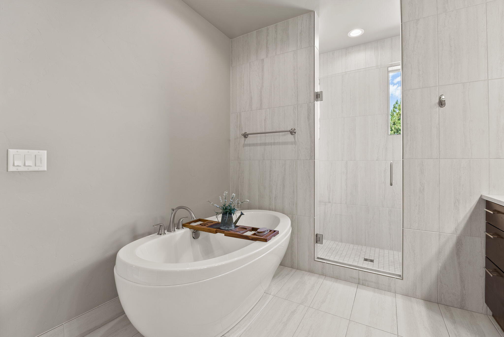 2524 NW Pine Terrace Drive