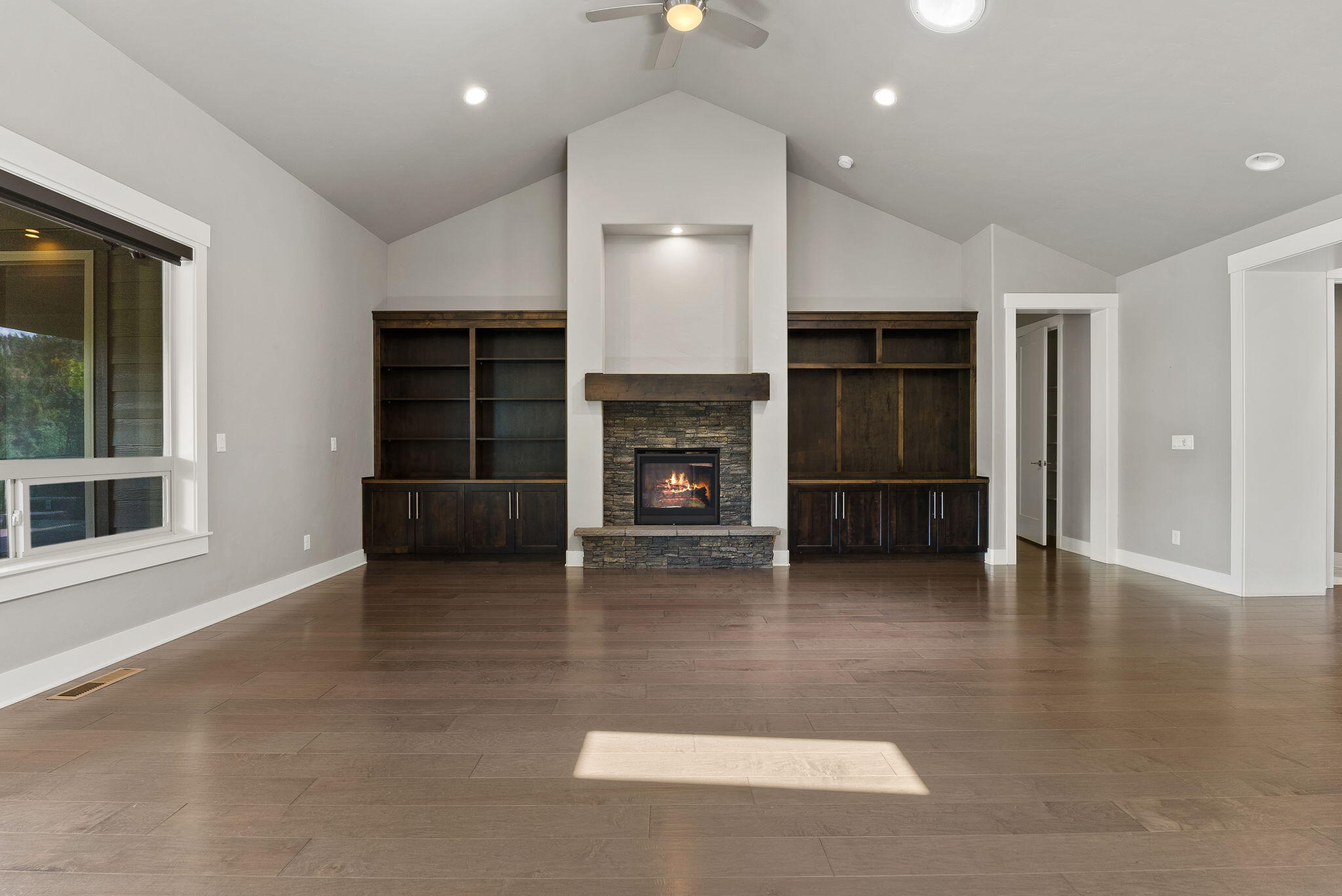 2524 NW Pine Terrace Drive