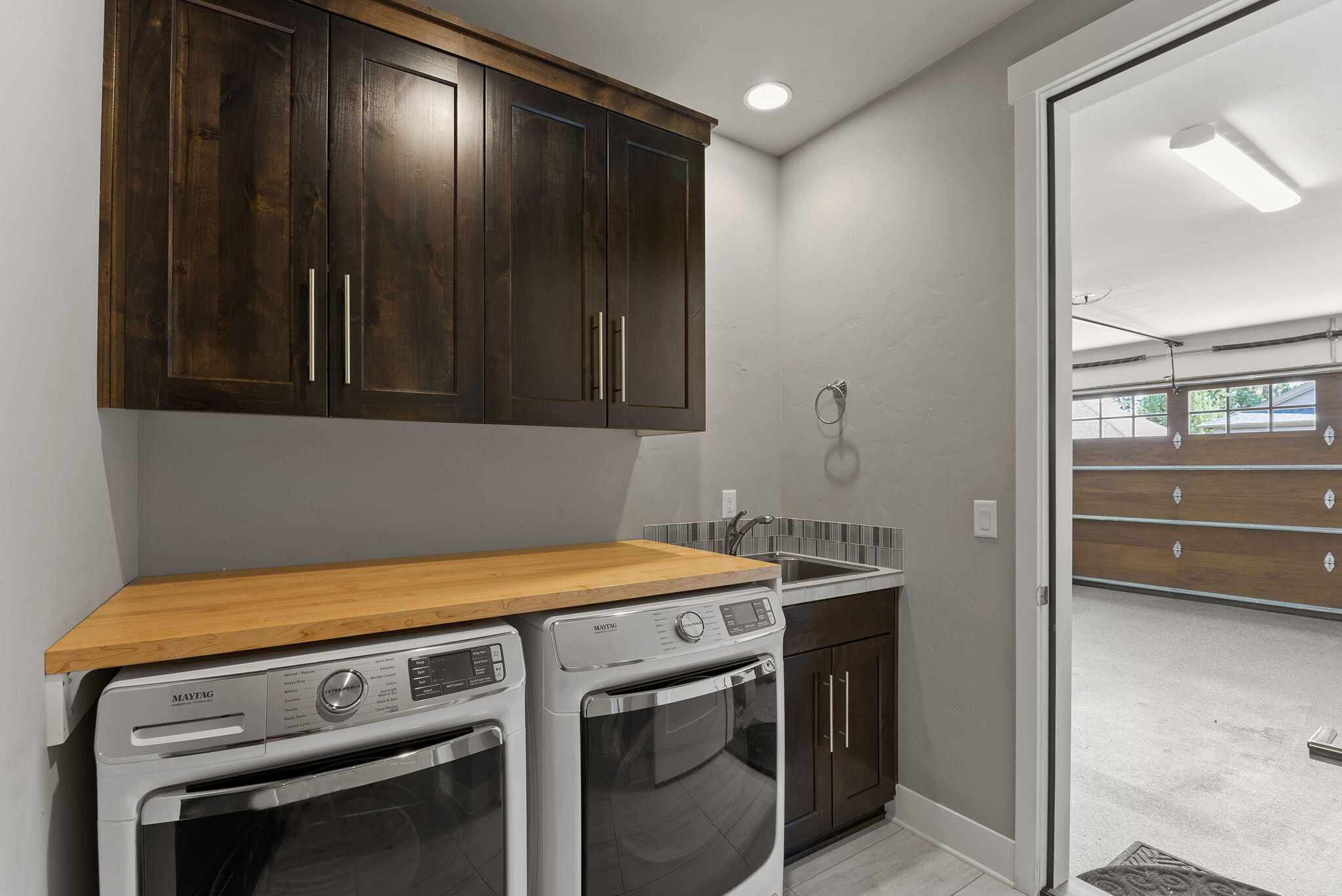 2524 NW Pine Terrace Drive